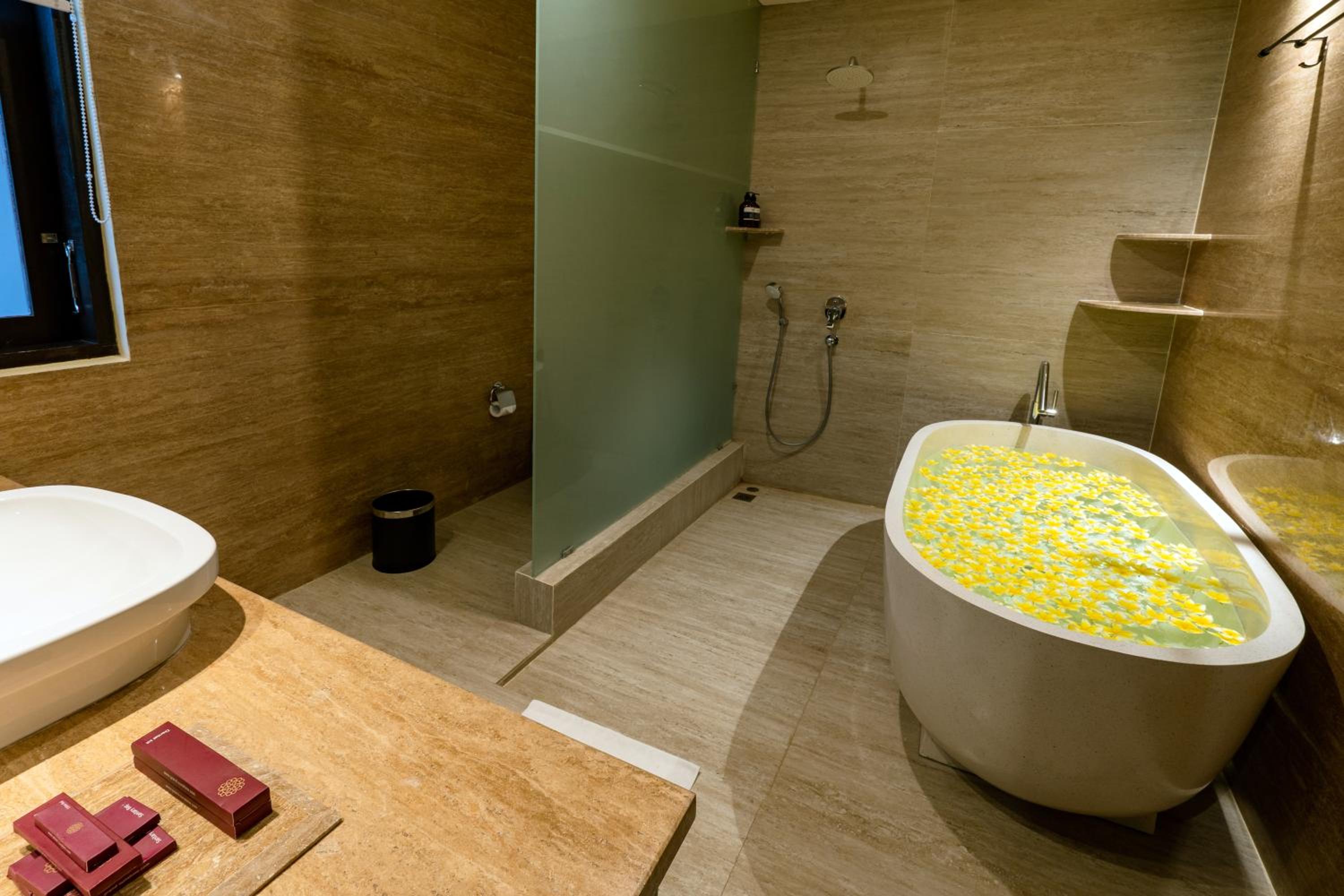 Duplex Suite - Photo 5