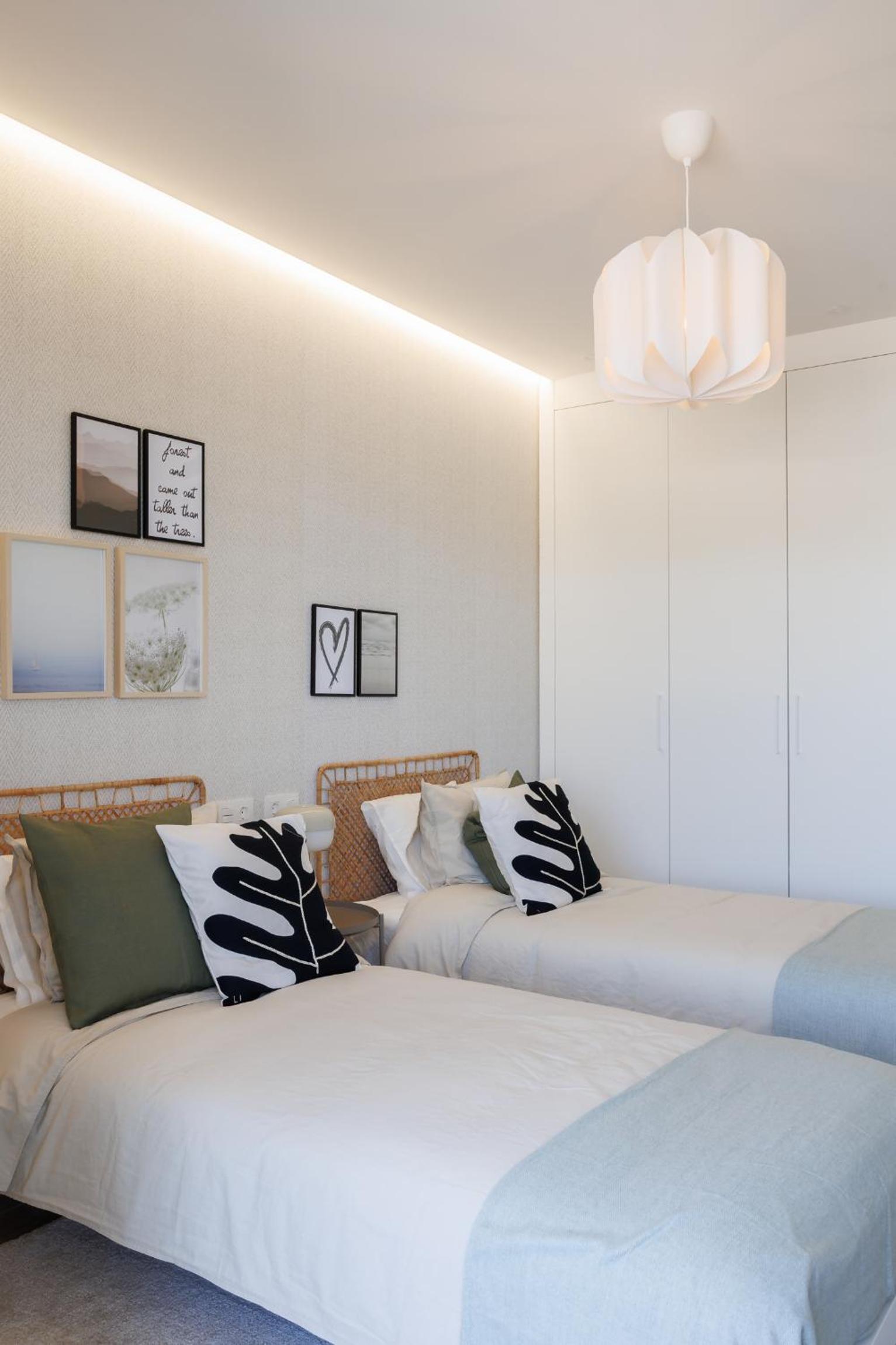 Apartment with Terrace photo 2
