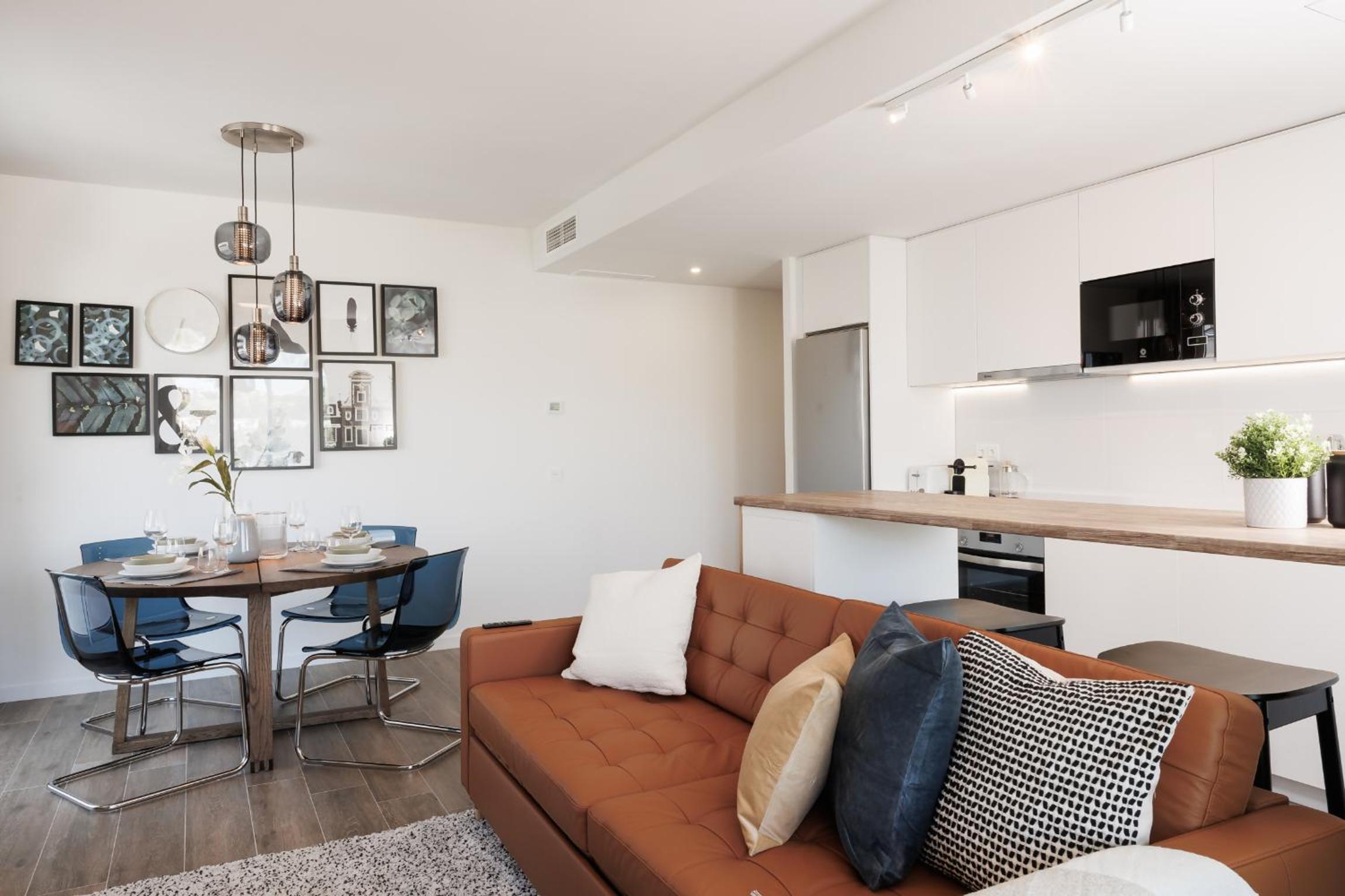 Apartment with Mountain View photo 2