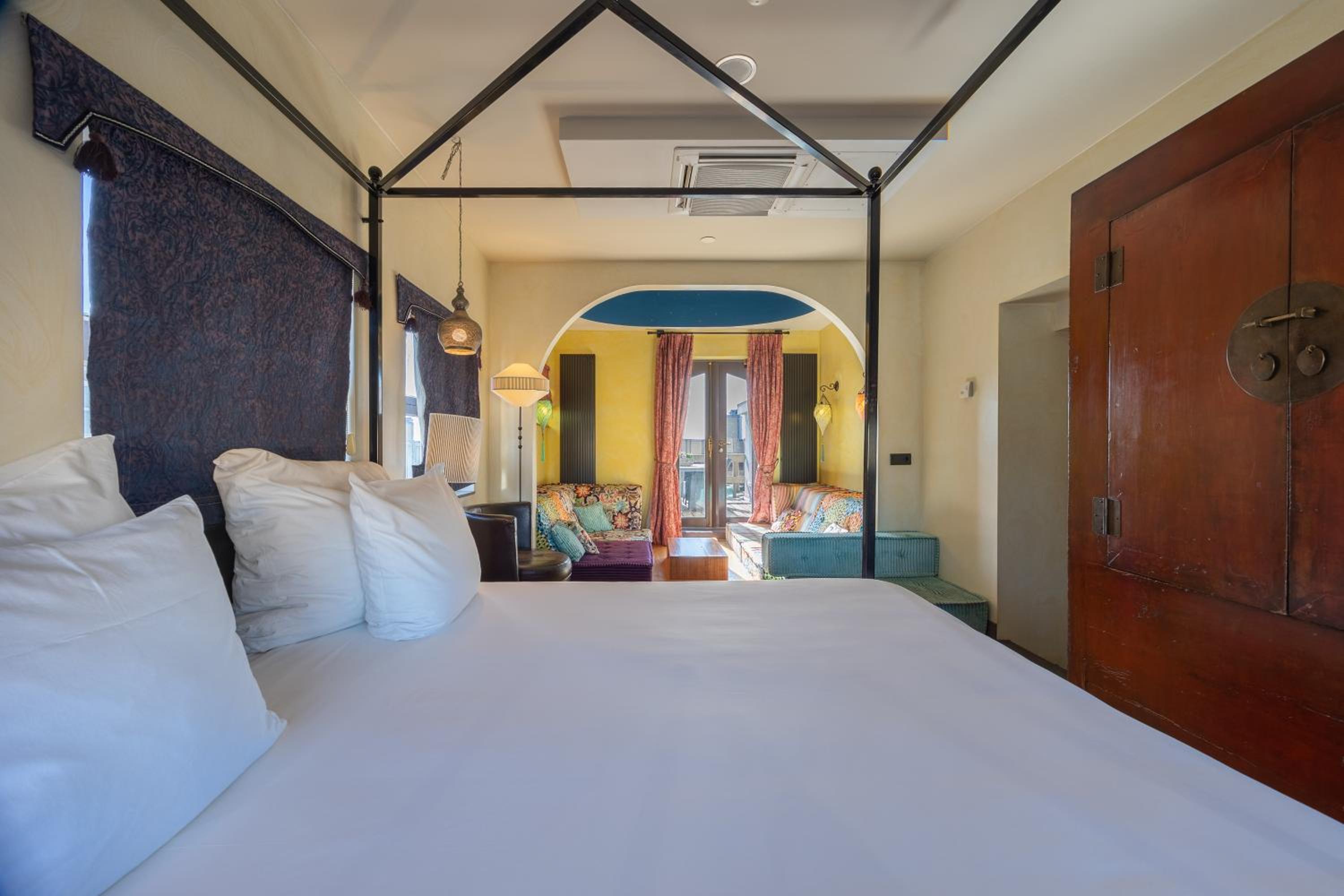 Oriental Suite photo 2