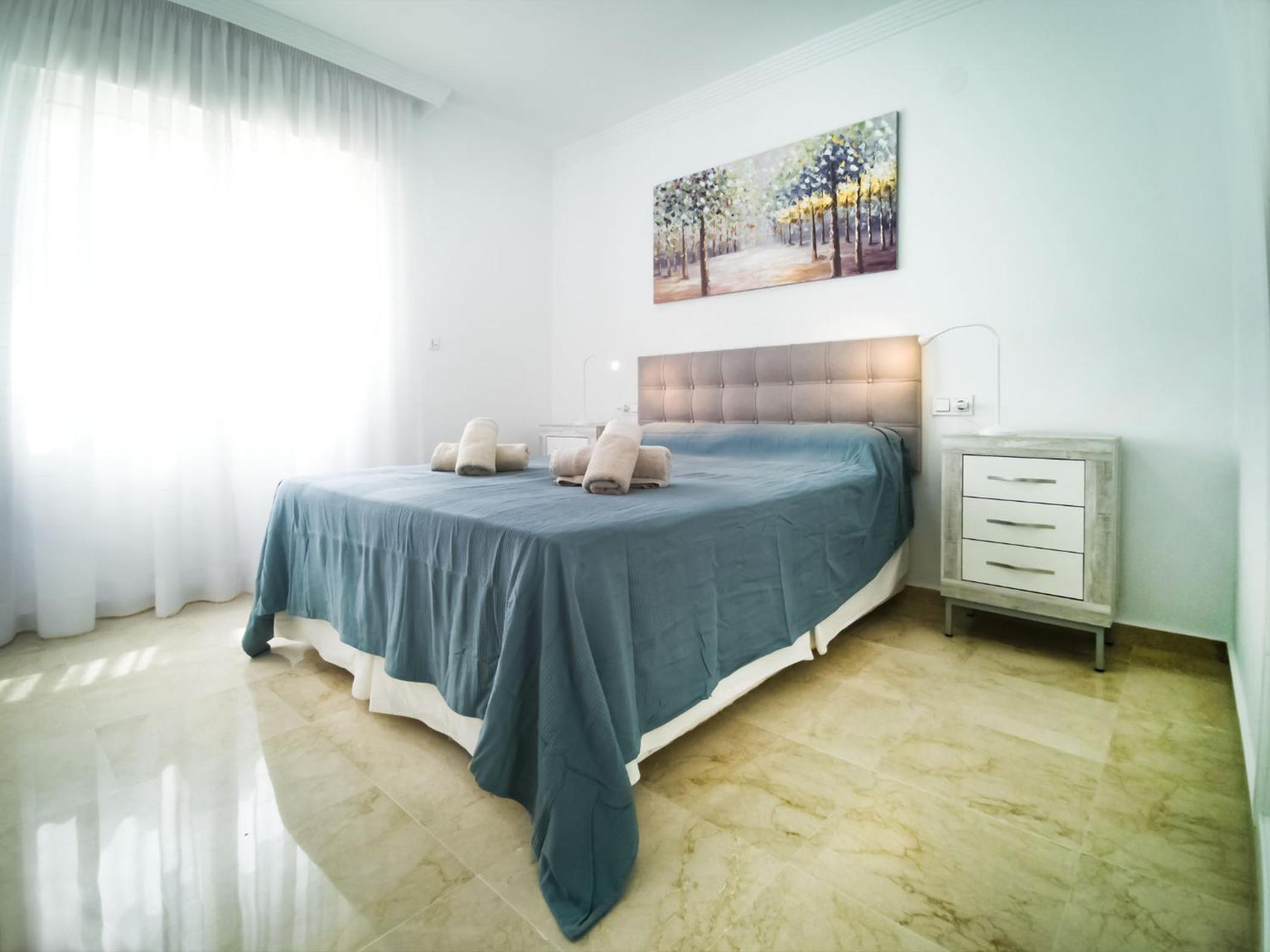 Three-Bedroom Premium Apartment thumbnail 6