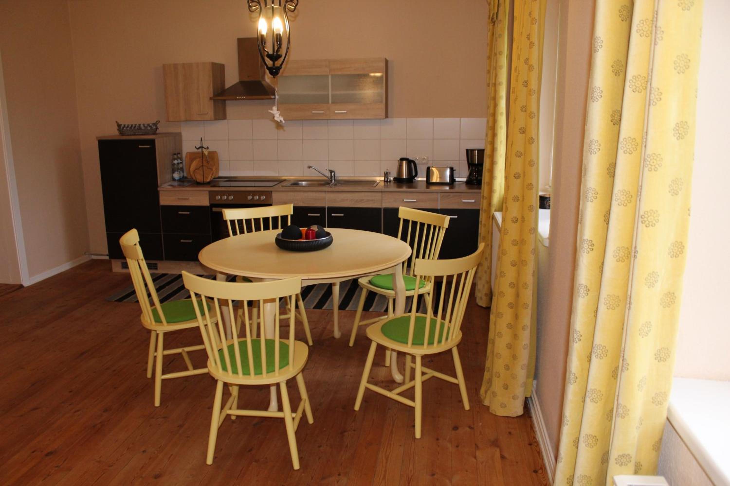Apartment With Lake View photo 3