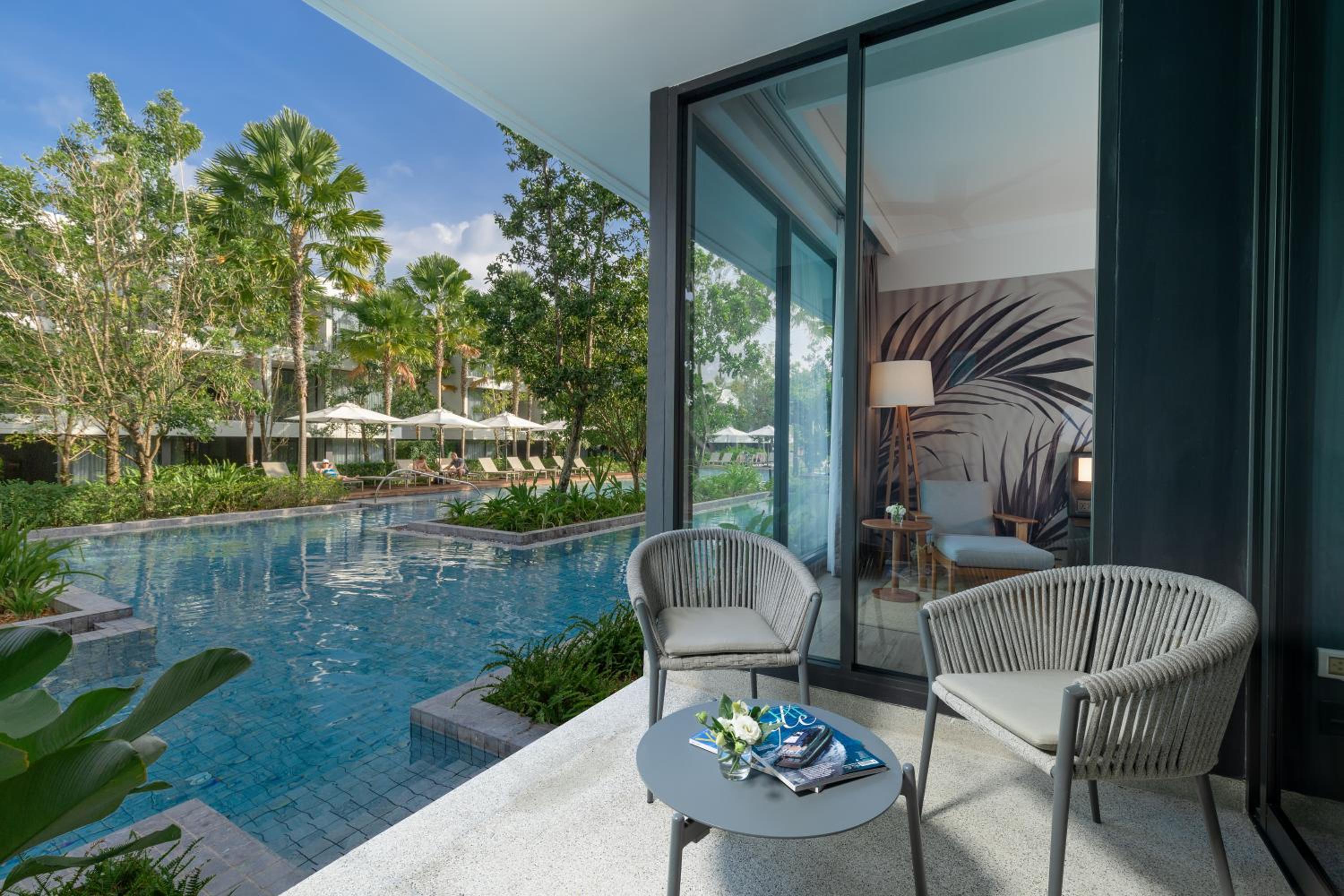 One-Bedroom Suite Pool Access - Photo 7