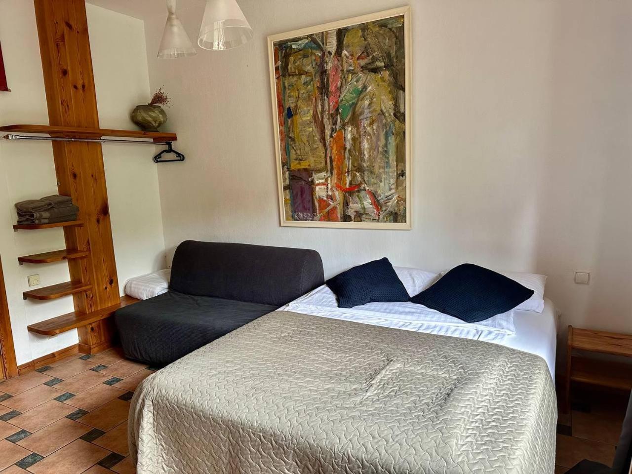 Standard Double Room with Sofa Bed photo 3