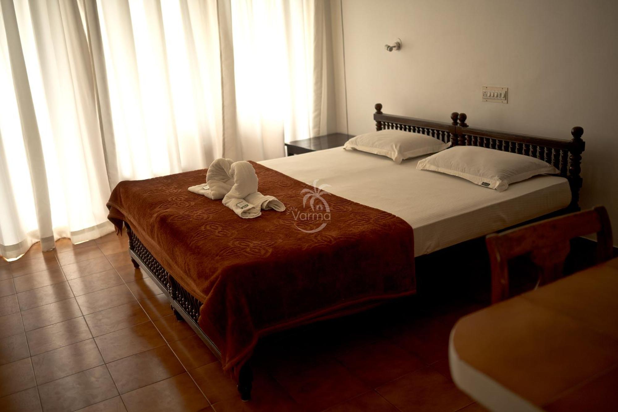 Deluxe Double or Twin Room with Sea View photo 2