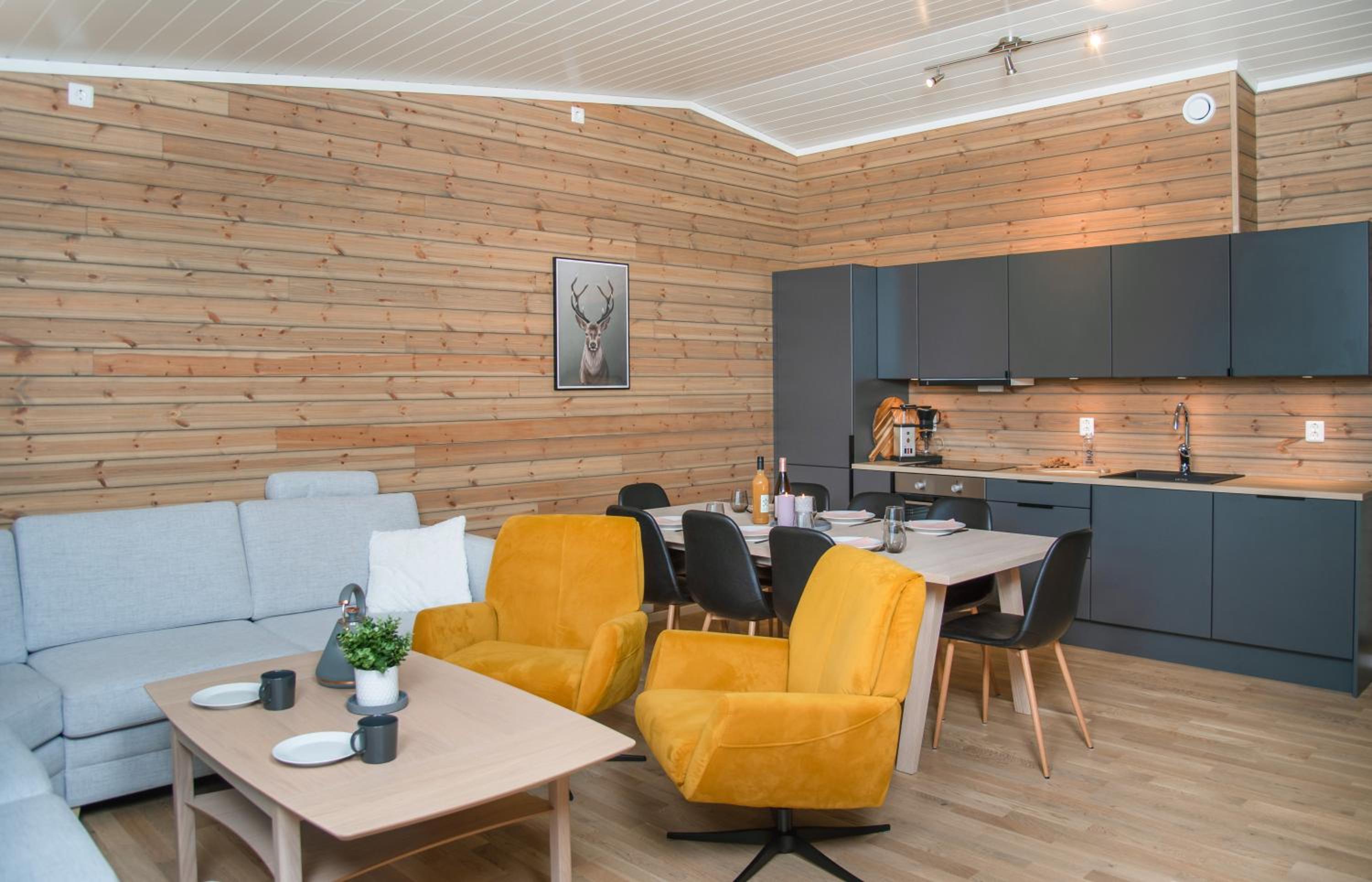 Three-Bedroom Apartment with Balcony