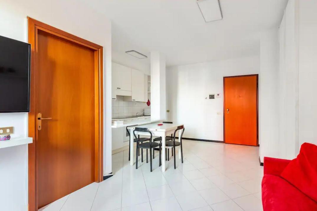 Standard Apartment photo 2