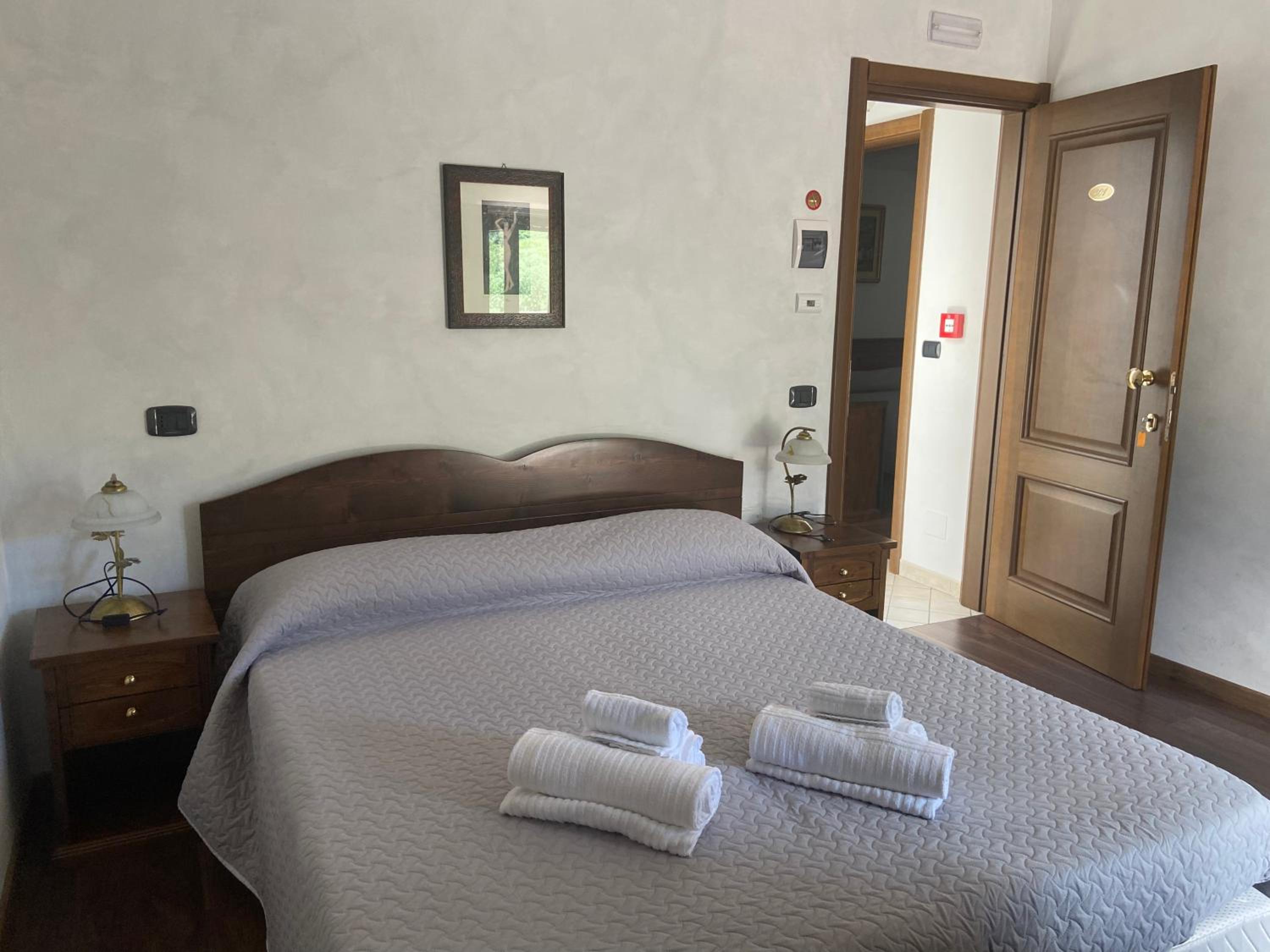 Double Or Twin Room With Terrace