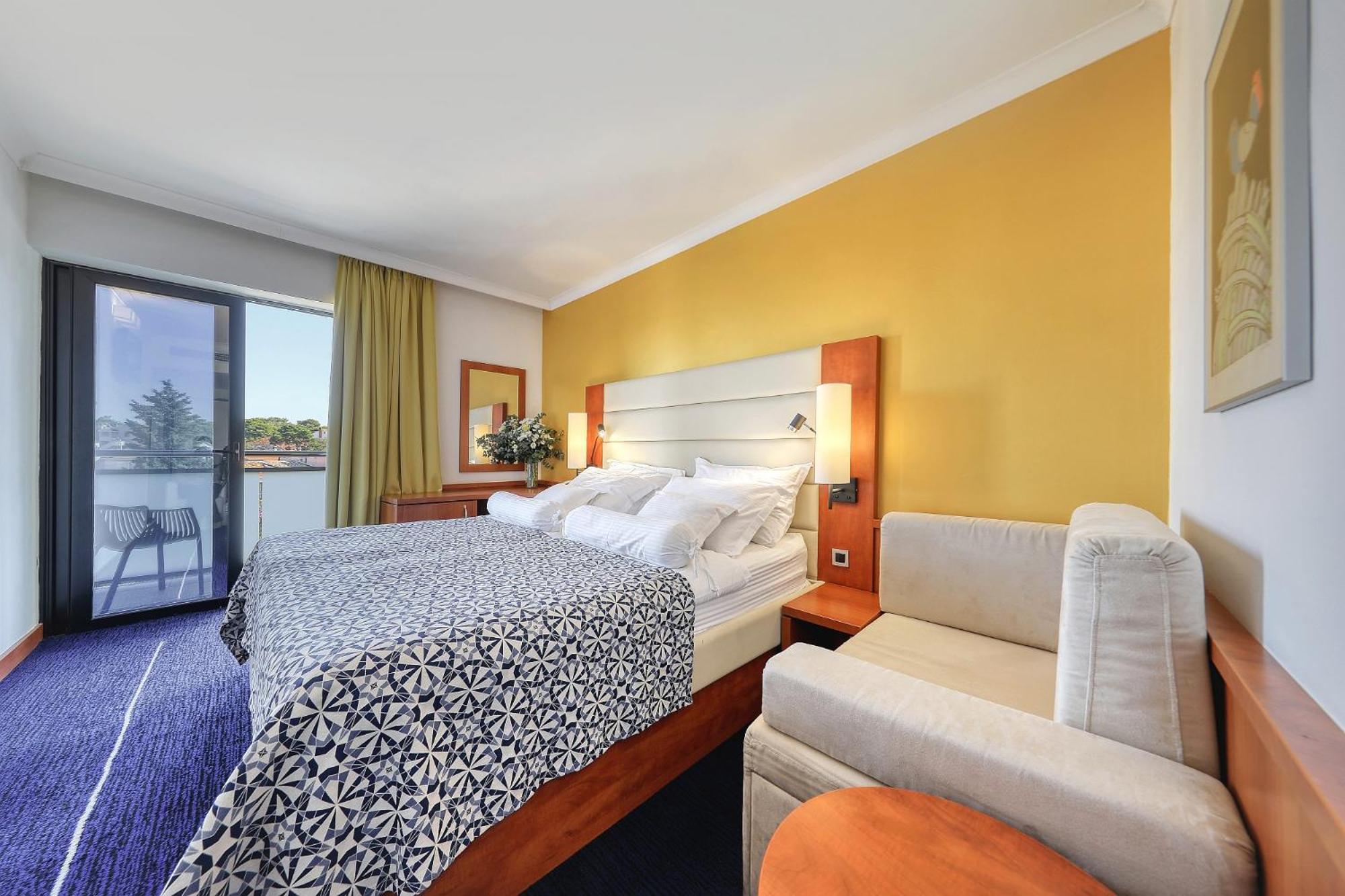 Quarto Duplo Confortável com Vista para o Parque