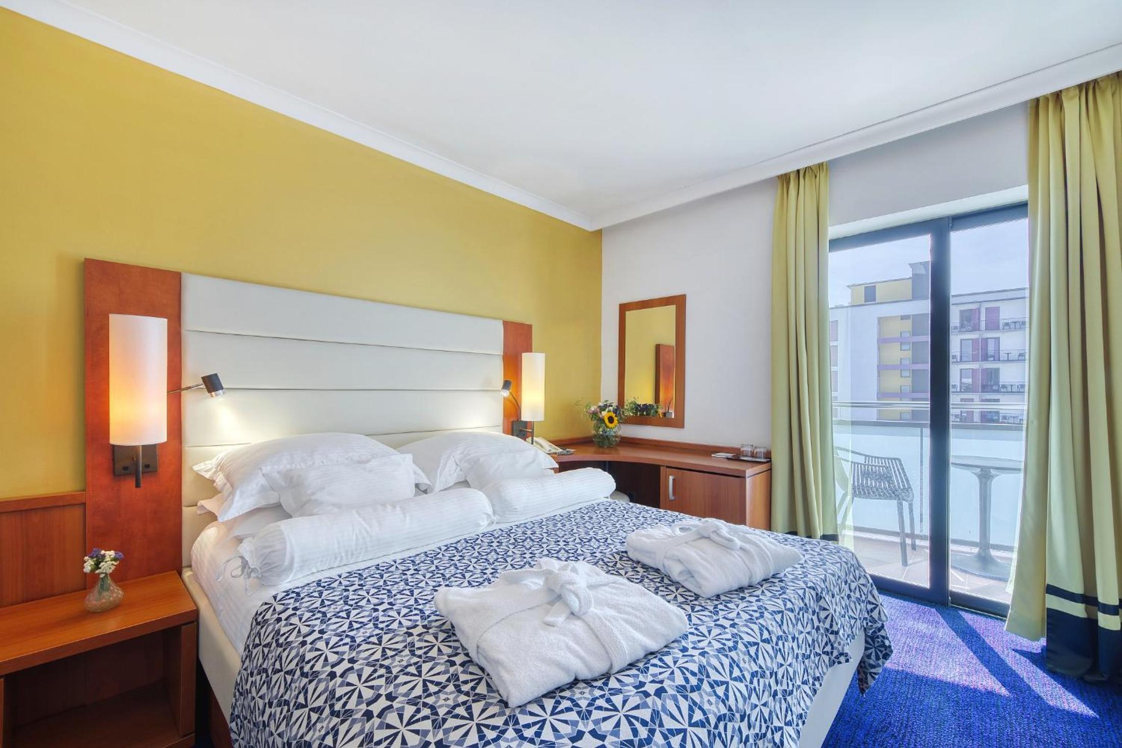 Comfort Double Room with Park View photo 2