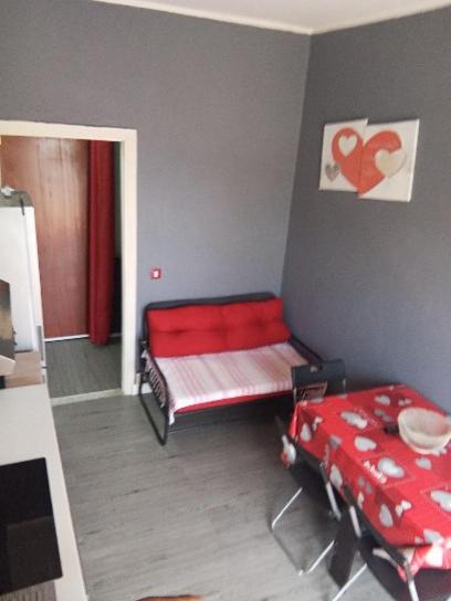 One-Bedroom Apartment with Balcony photo 1