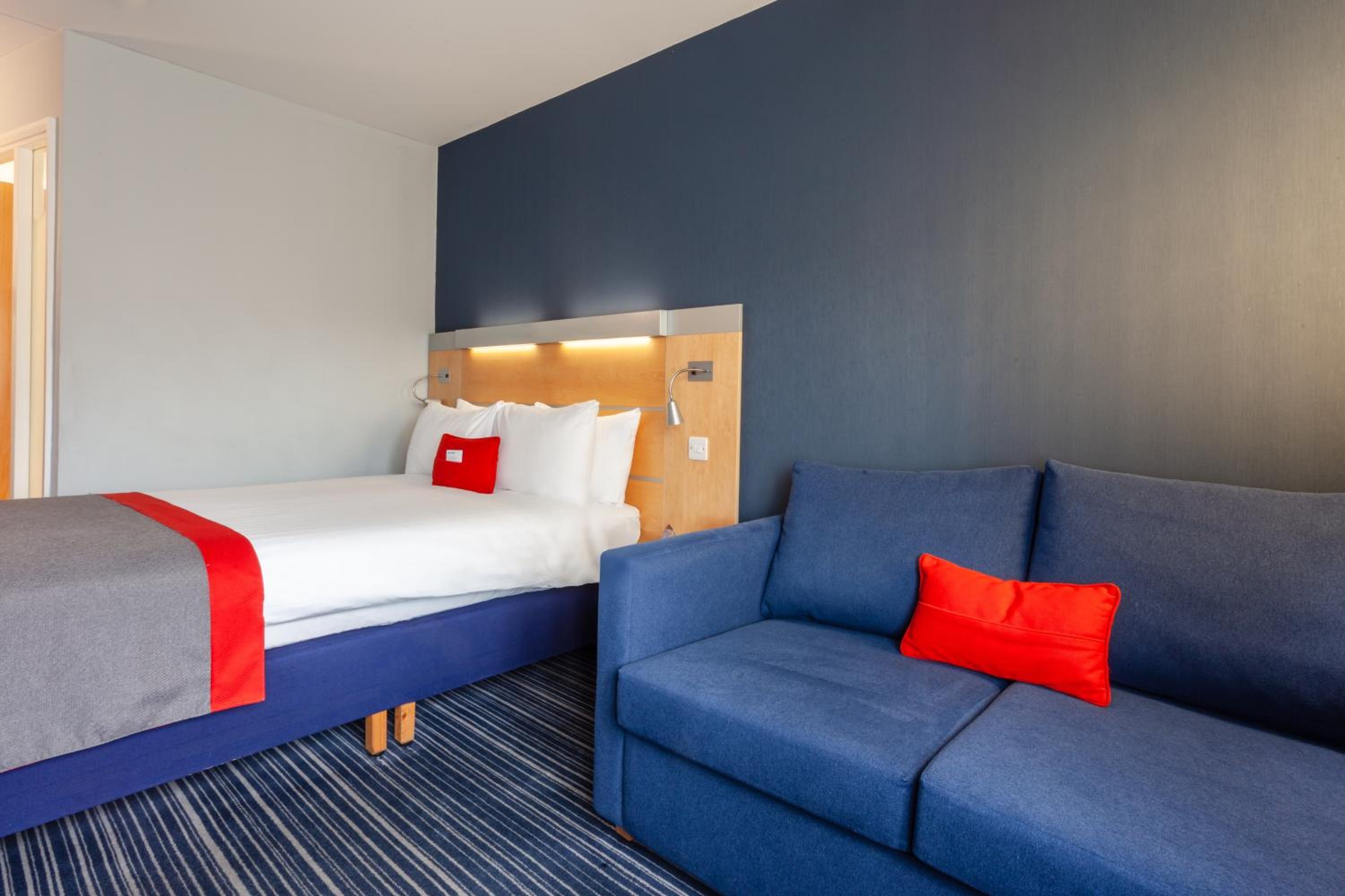 Standard Double Room with Free Hot Breakfast photo 1