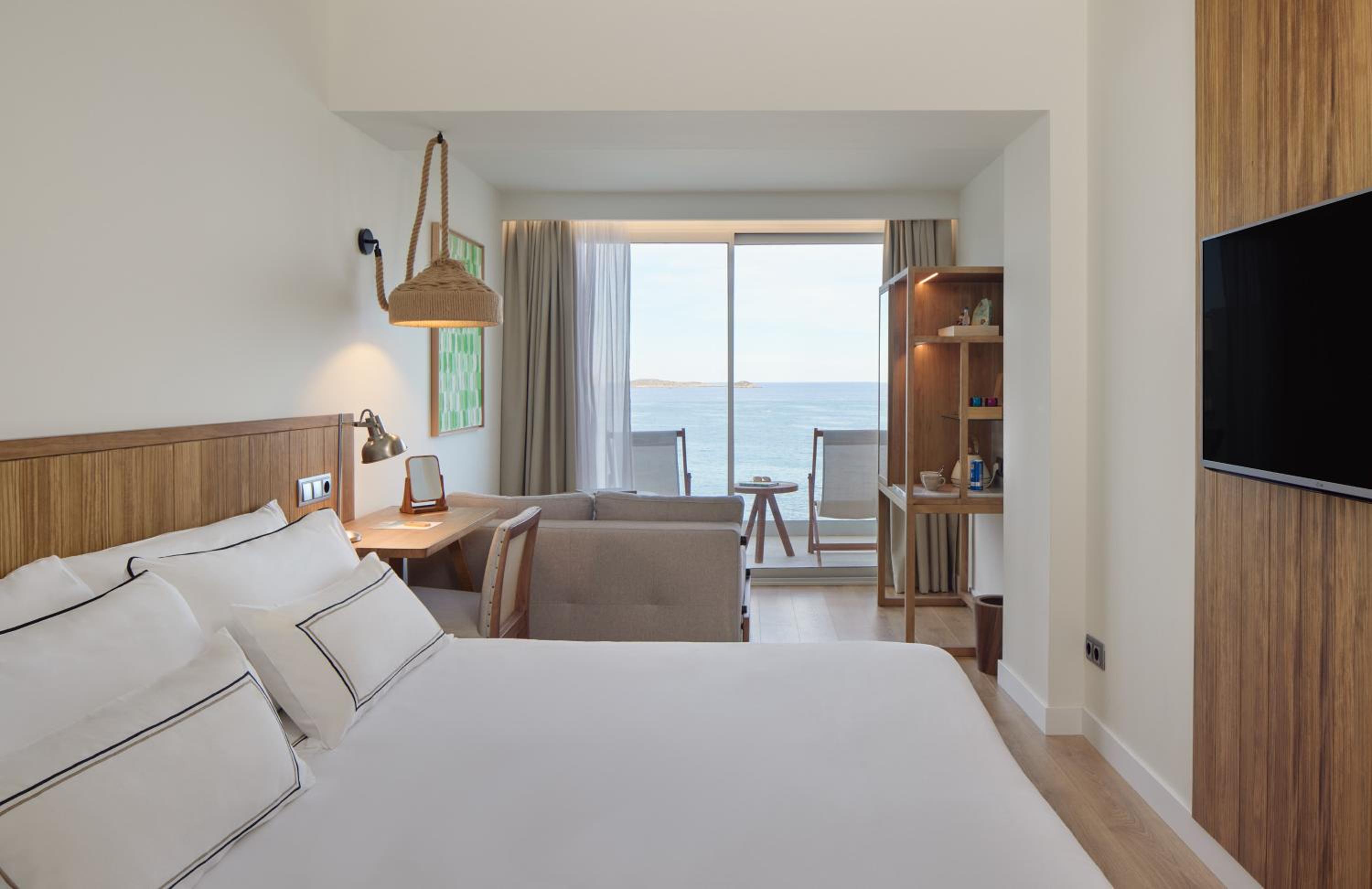 Junior Suite Sea View photo 2