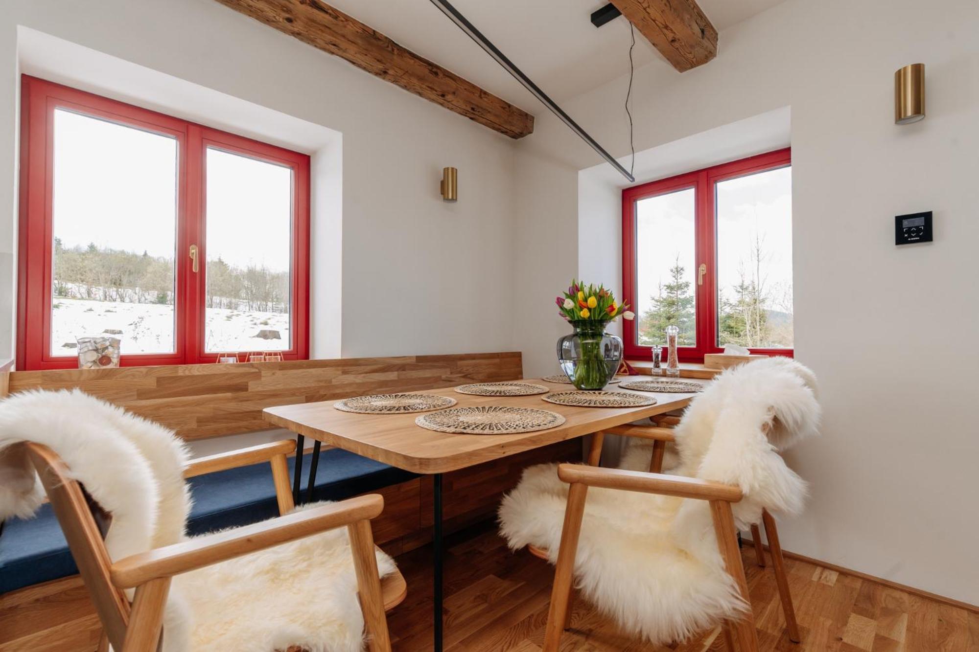 Three-Bedroom Chalet photo 3