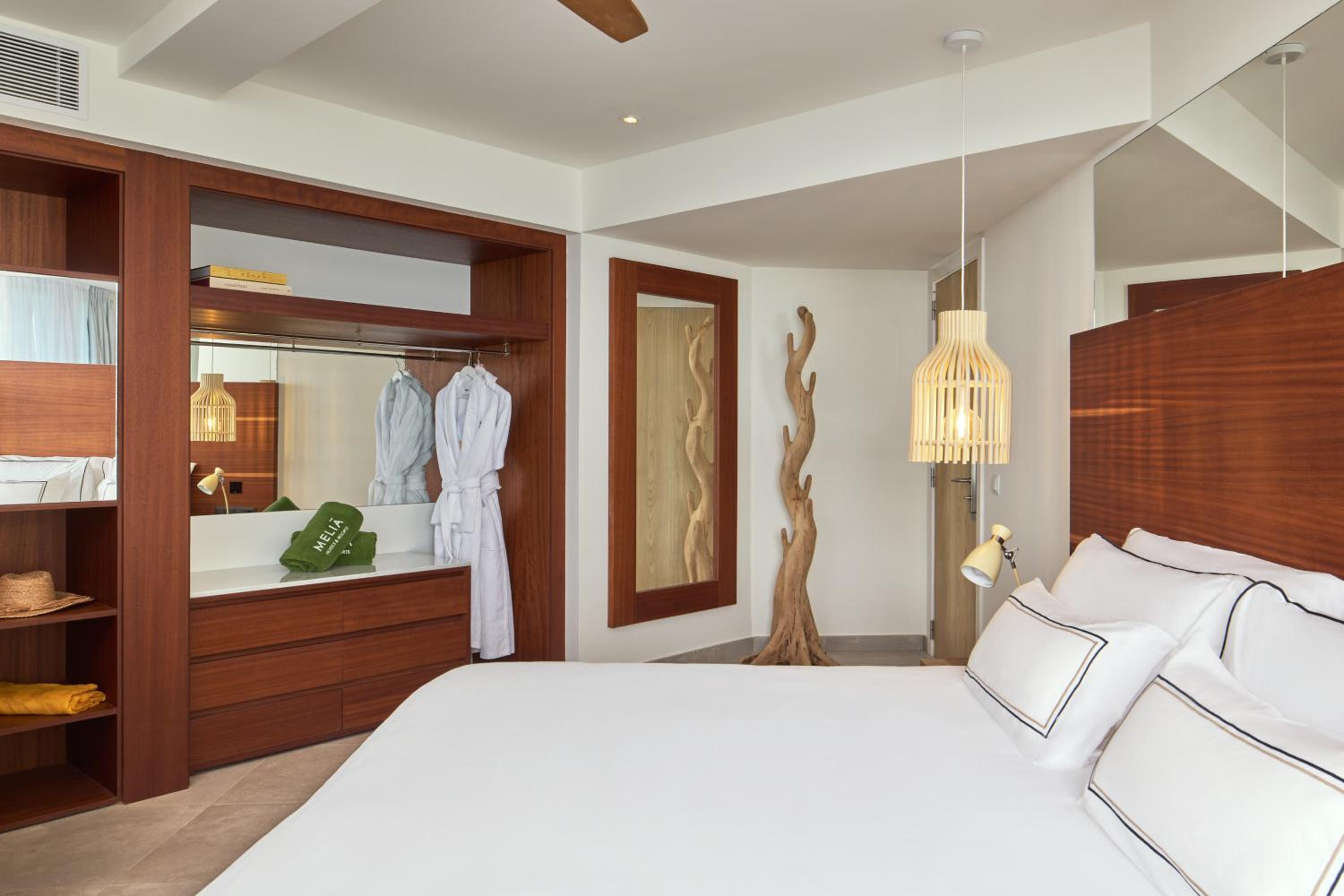 The Level Room Sea View photo 3