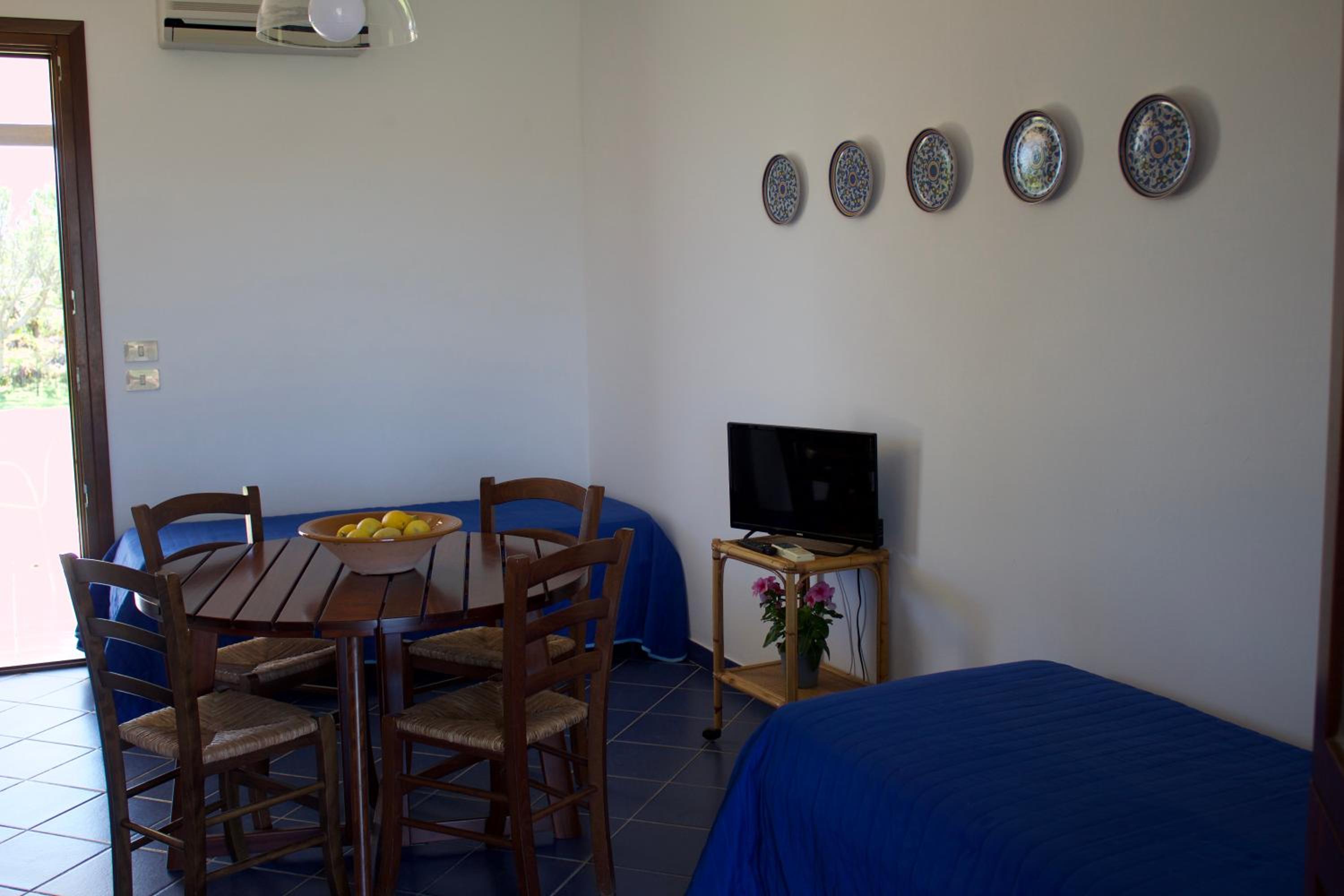 One-Bedroom House