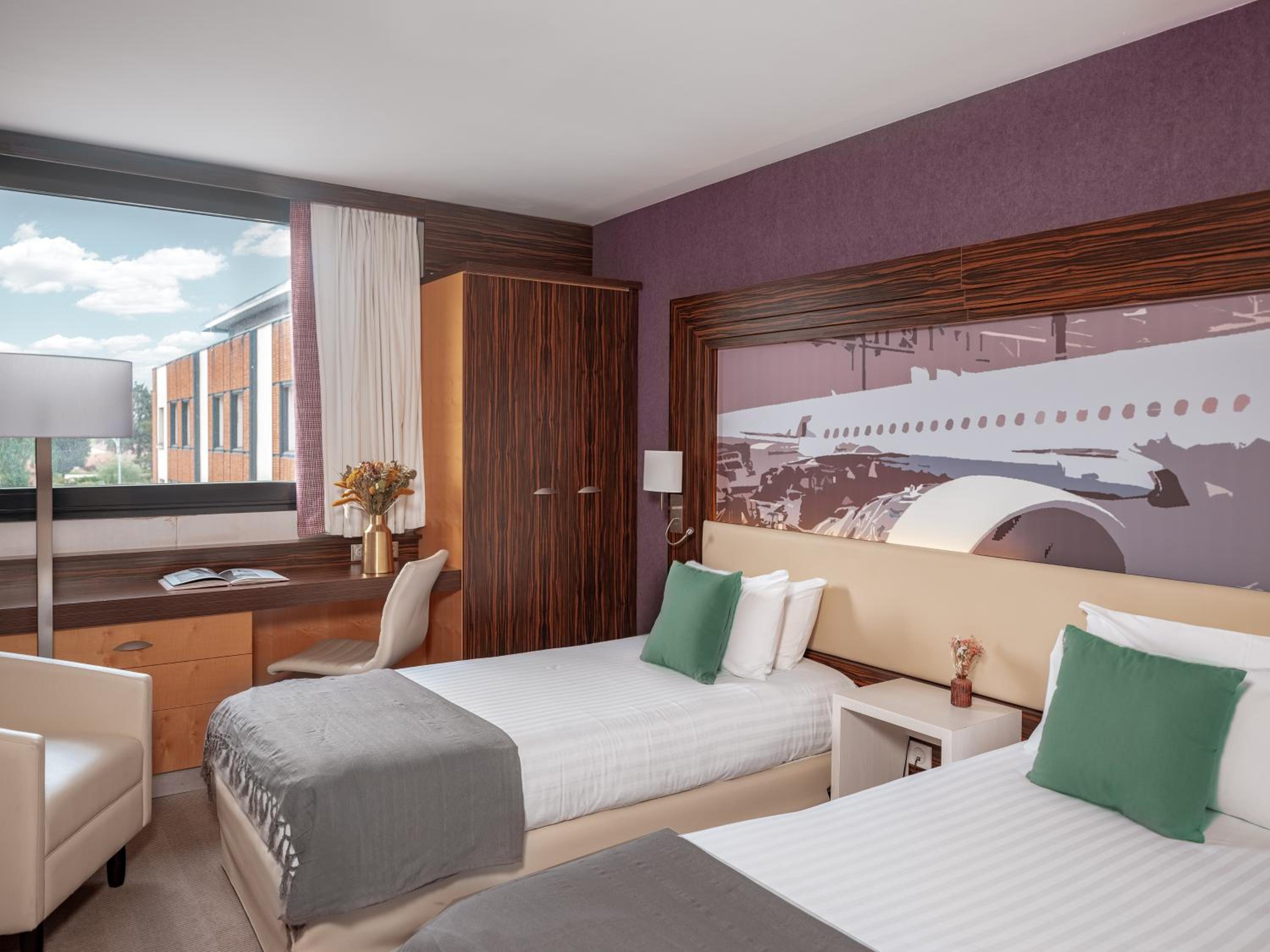 Standard Twin Room