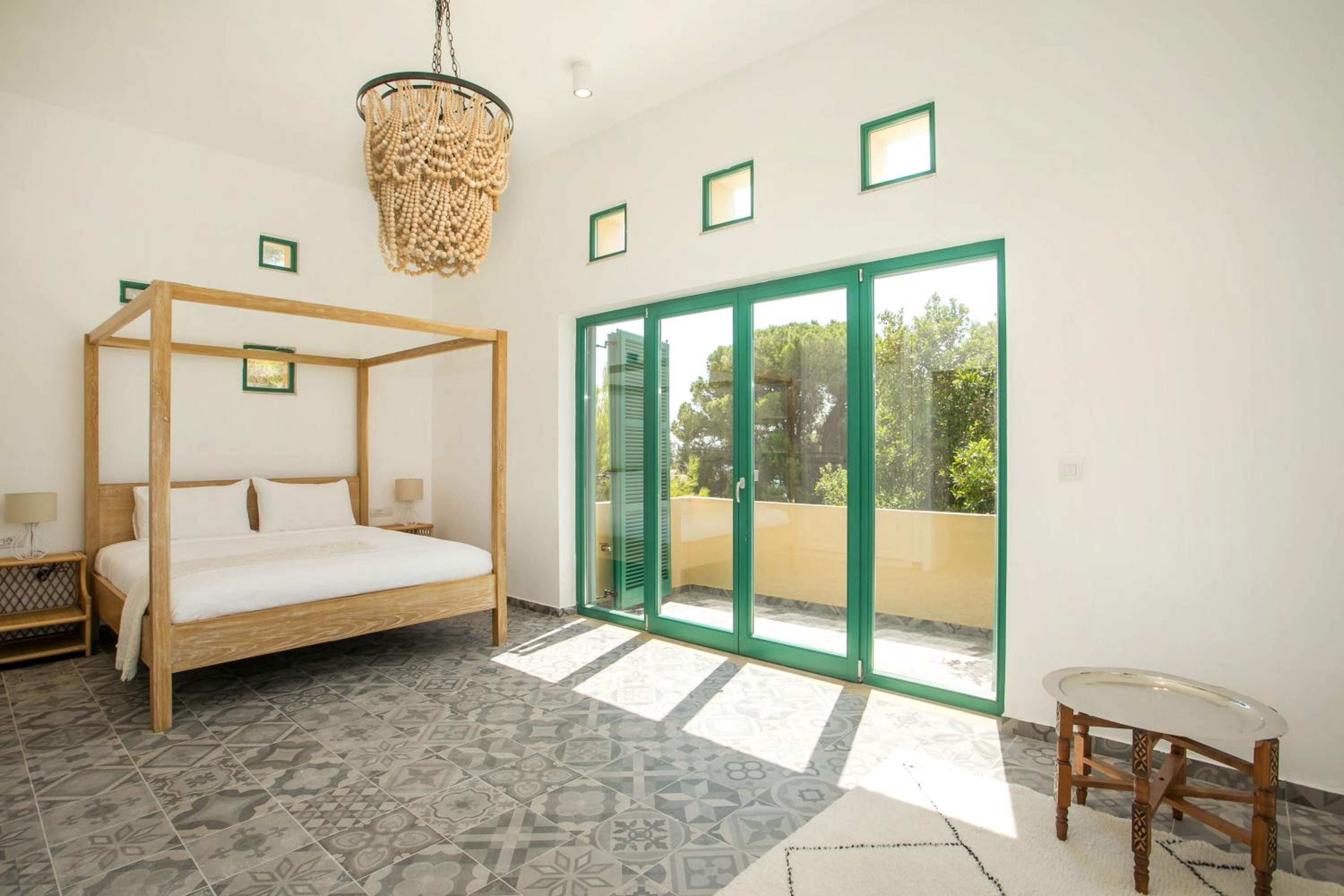 Villa photo 2