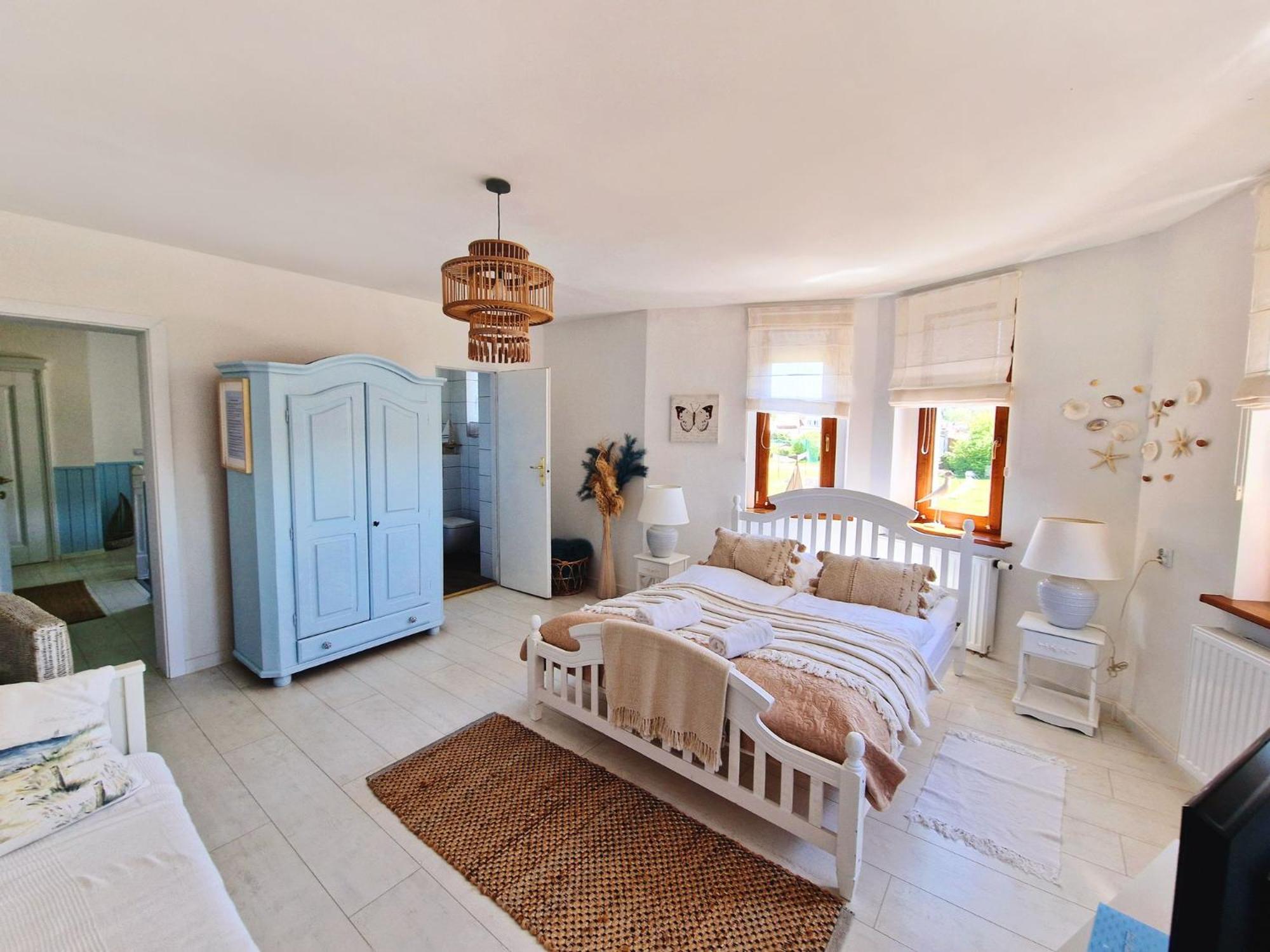 Triple Room with Private Bathroom photo 1