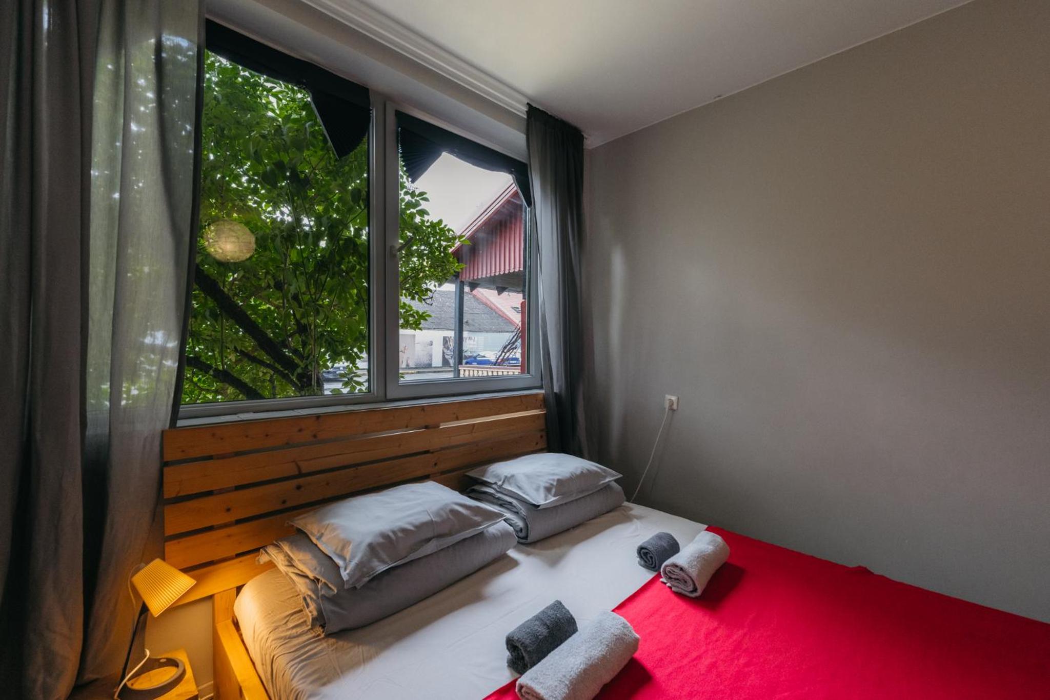 Double Room with Shared Bathroom photo 2