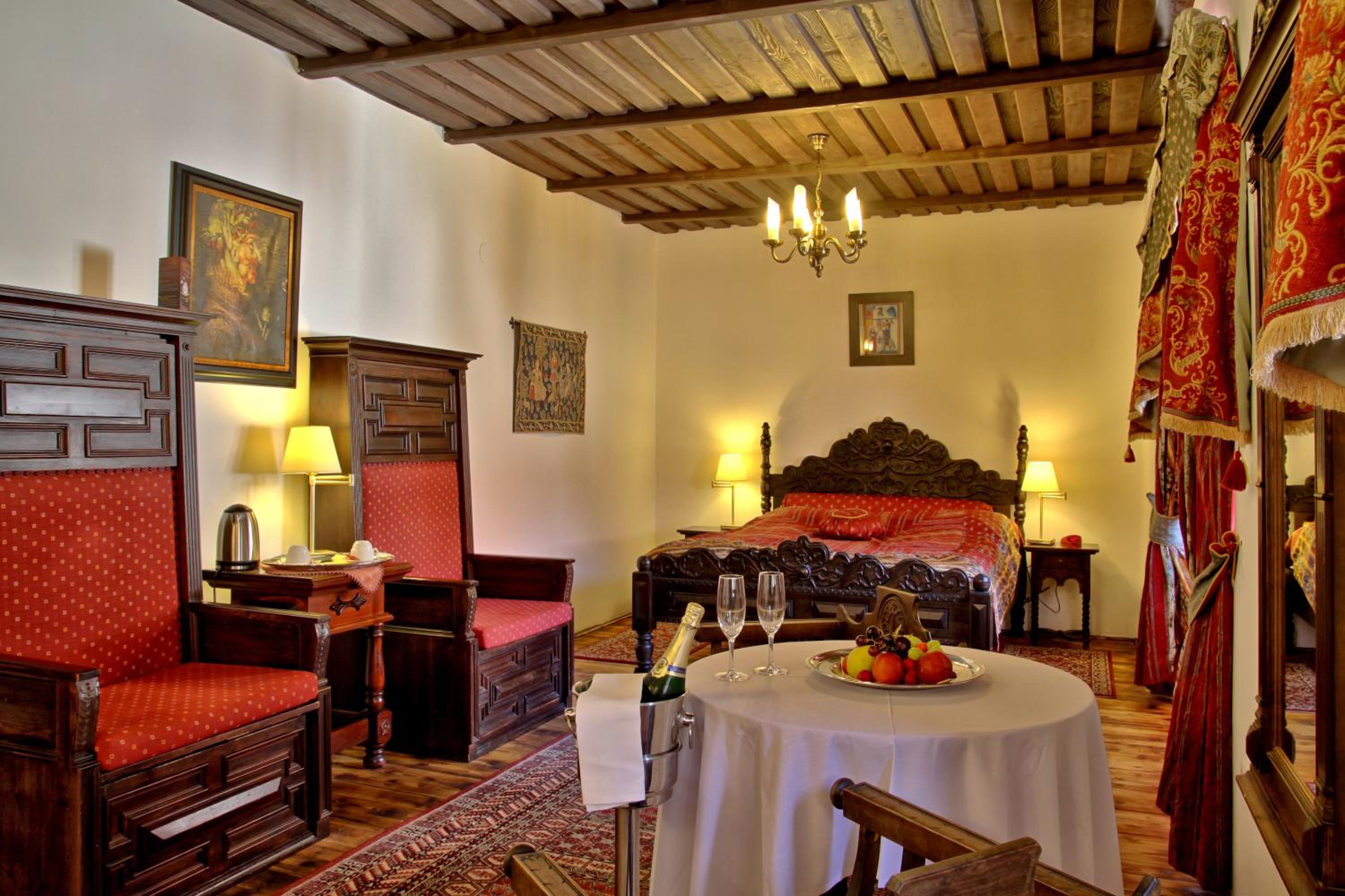 Deluxe Double Room - Photo 5