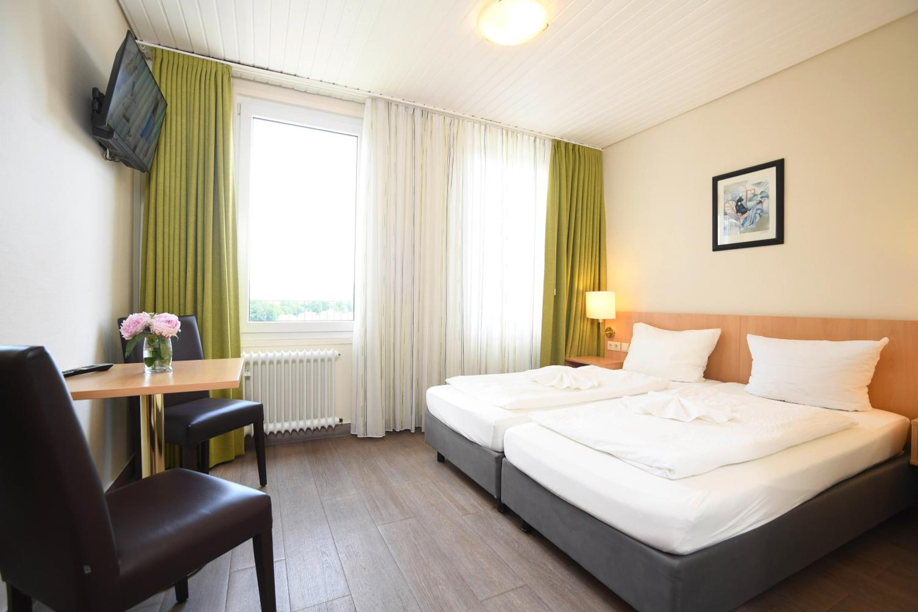 Double Room - Photo 27