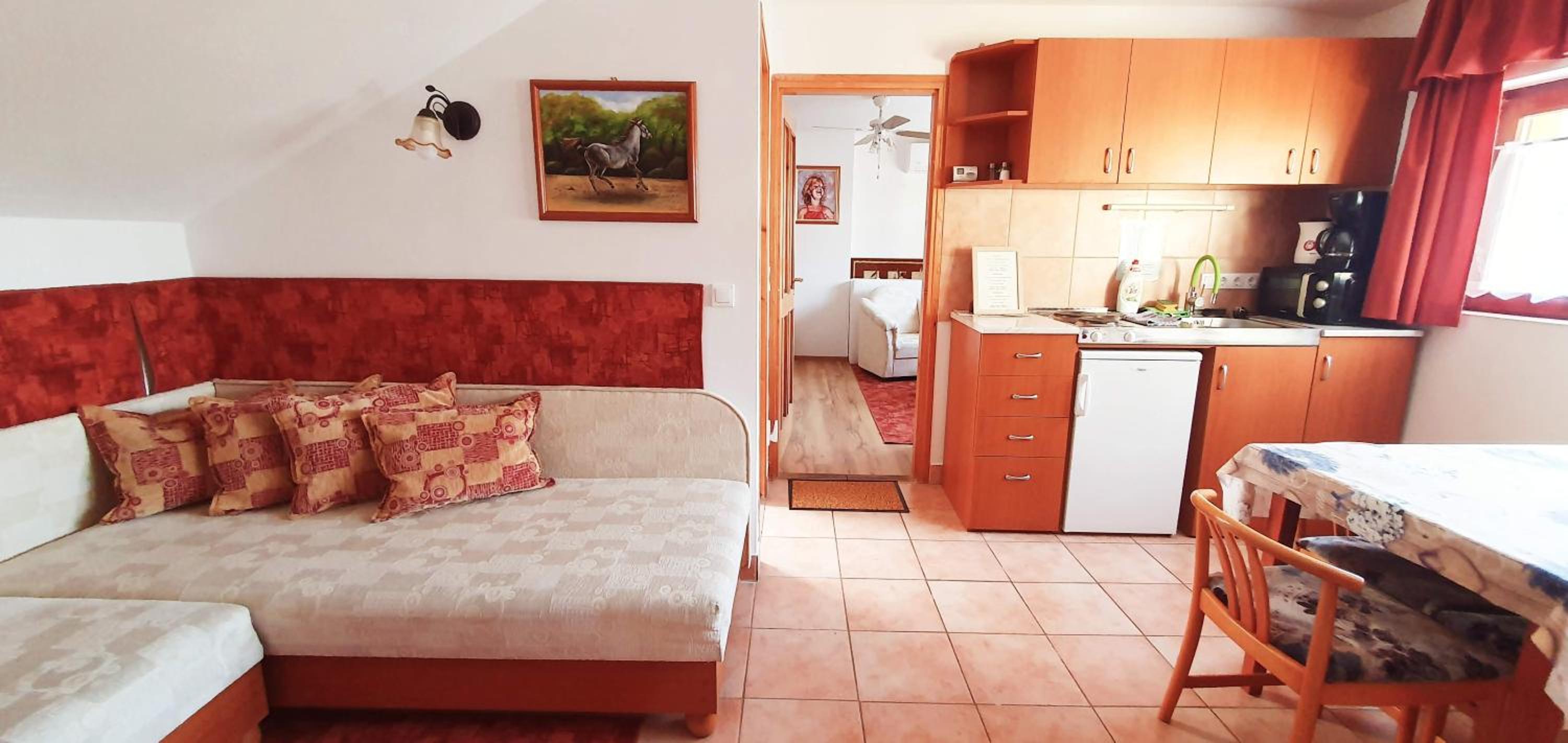 Family Apartment (2 Adults + 2 Children)