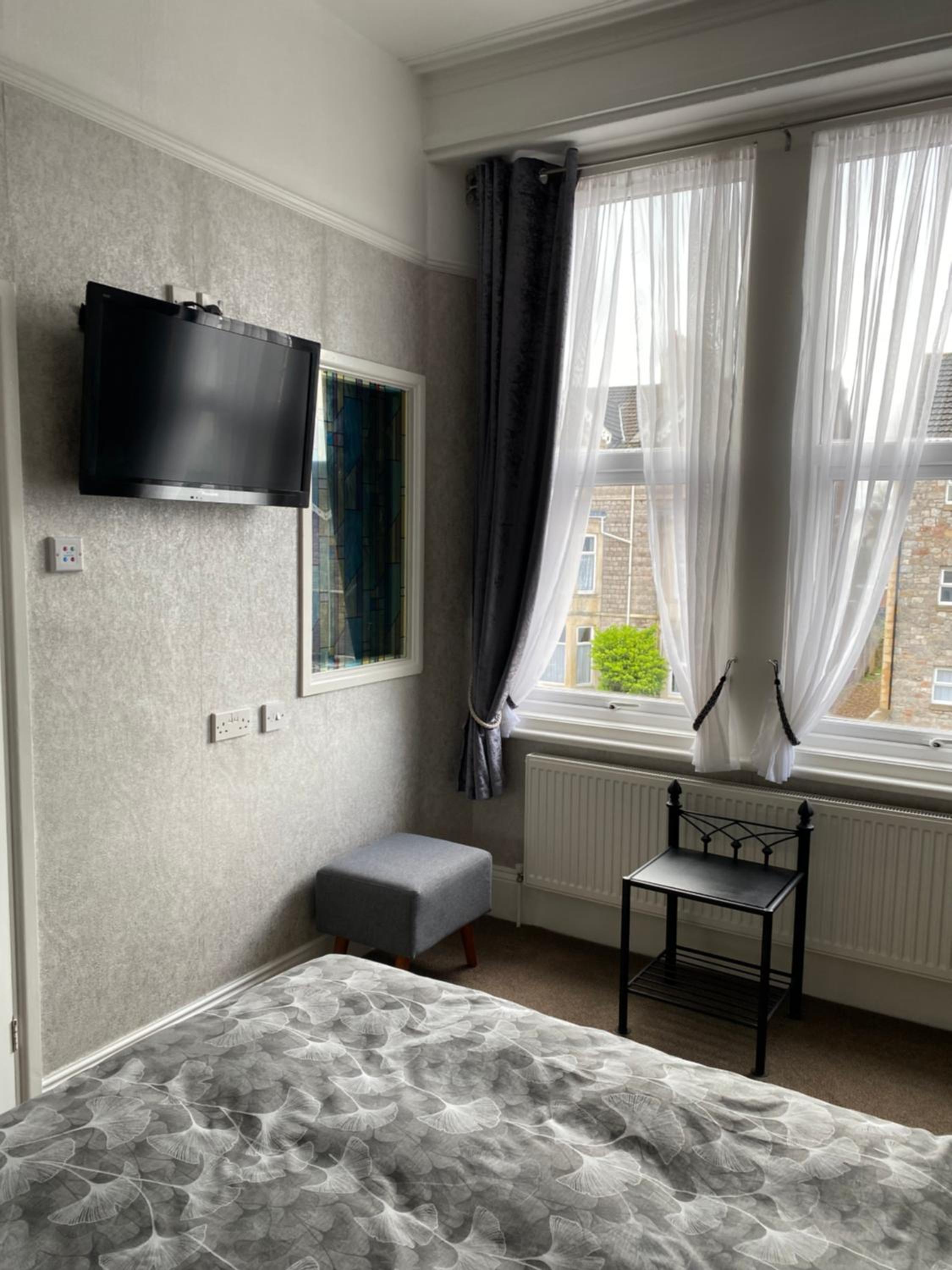 Deluxe King Room photo 3
