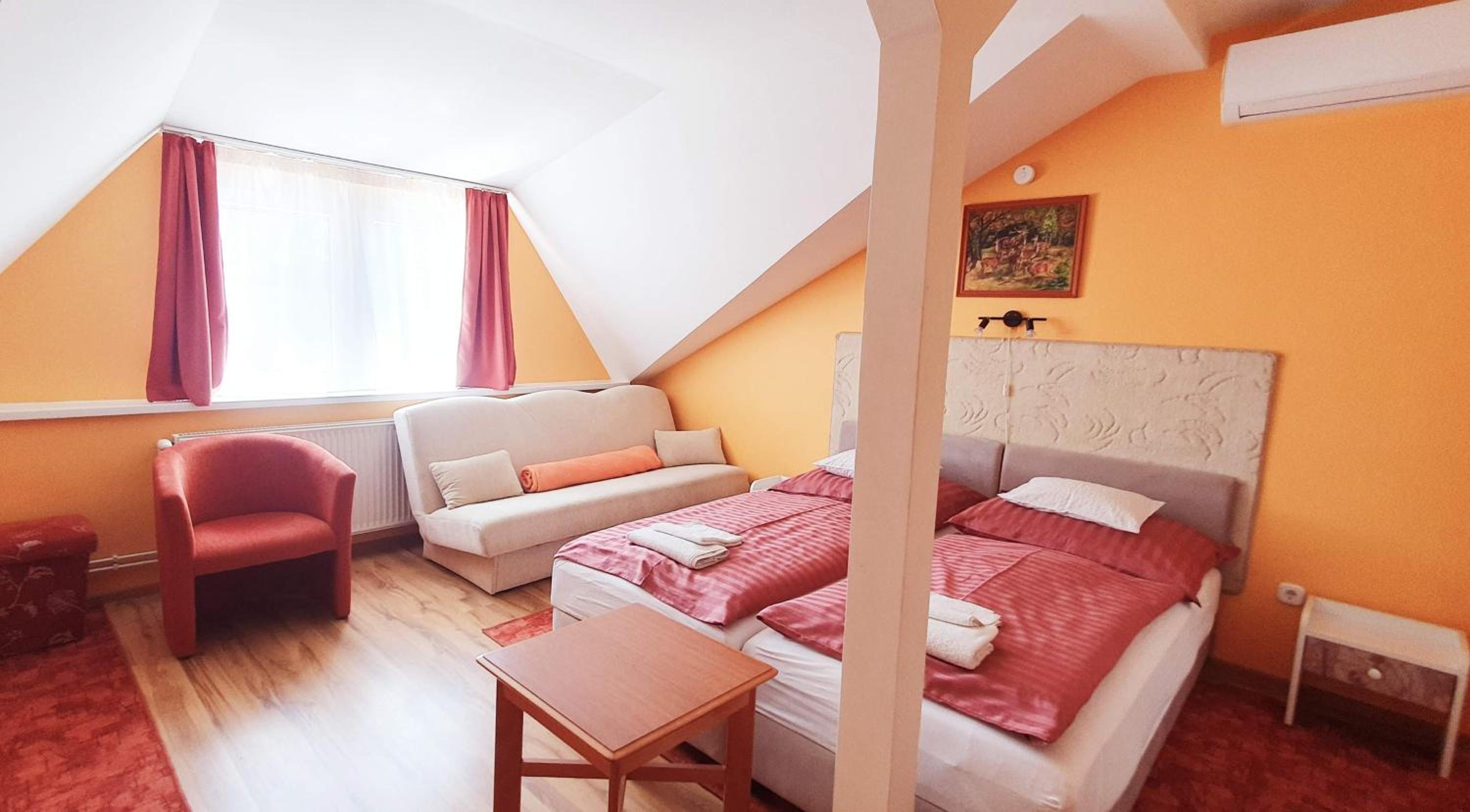 Double Room with Garden View - Attic