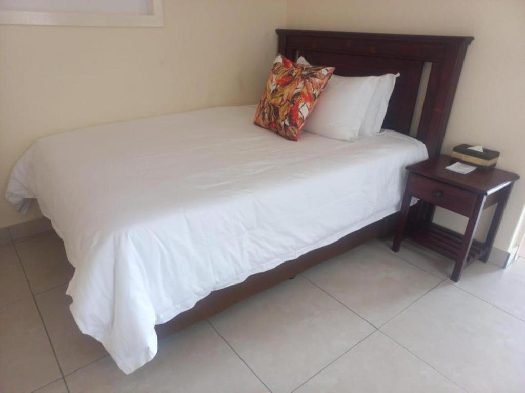 Standard Double Room photo 1