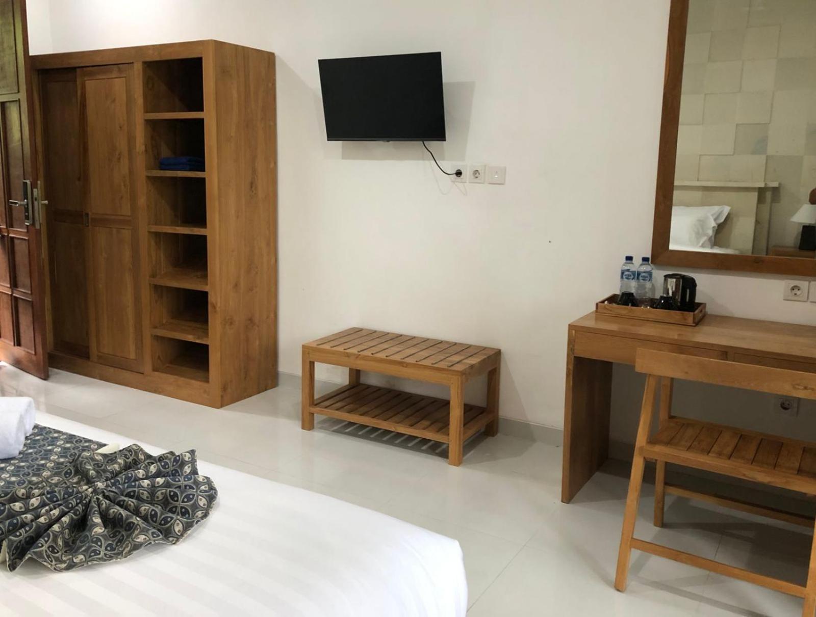Double Room - Photo 11