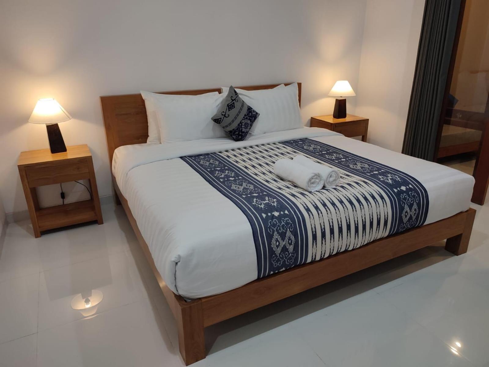 Double Room - Photo 10