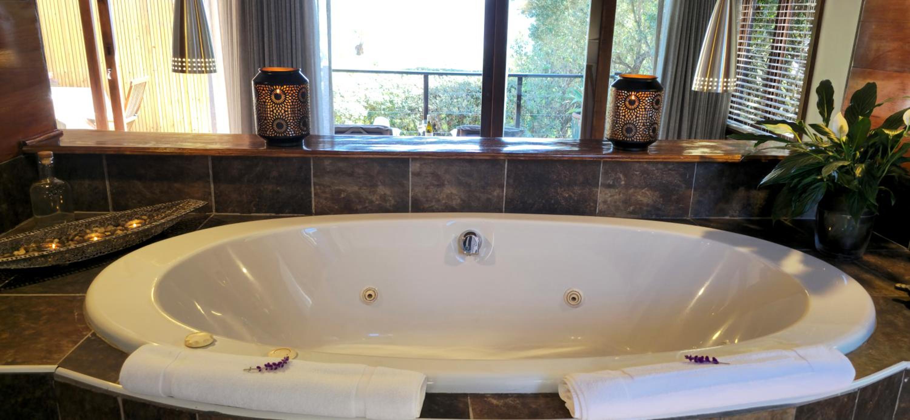 Executive Suite - Photo 7