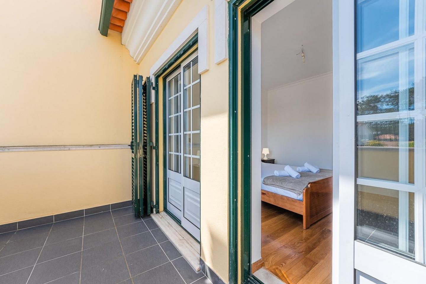 Four-Bedroom House photo 2