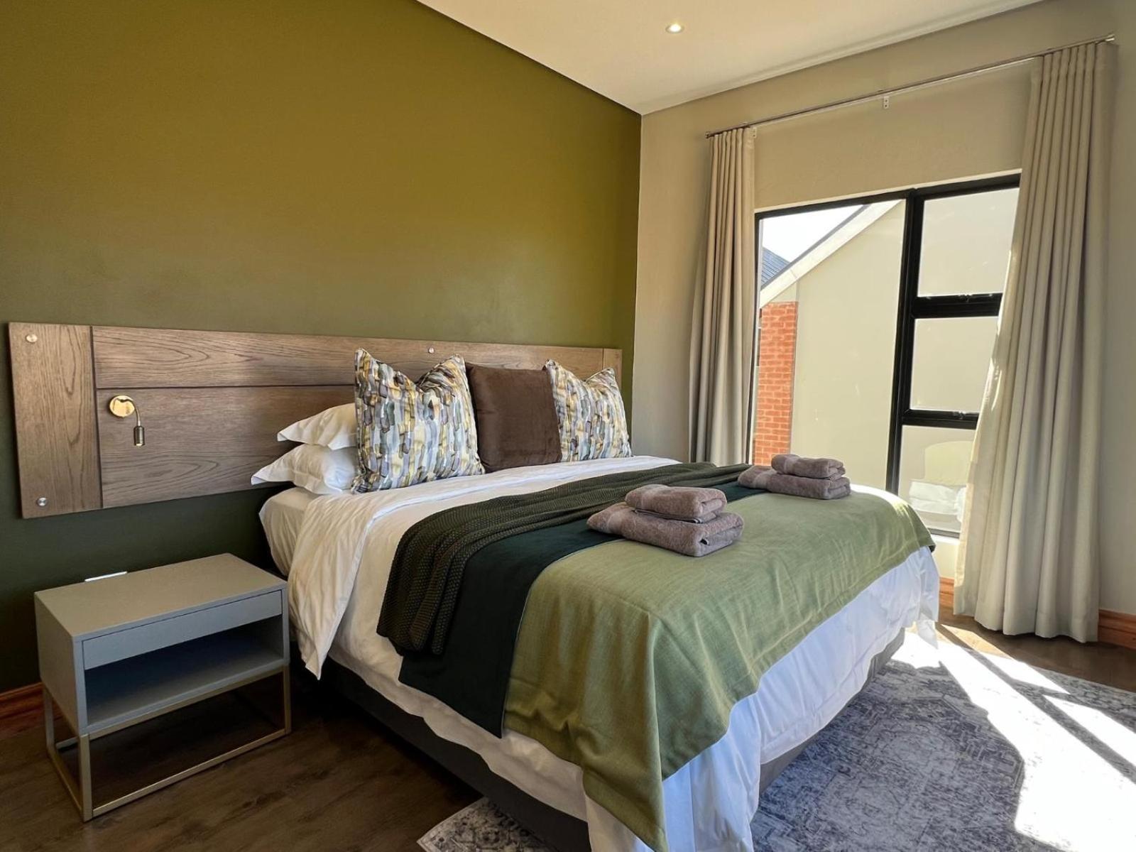 Four-Bedroom House photo 3