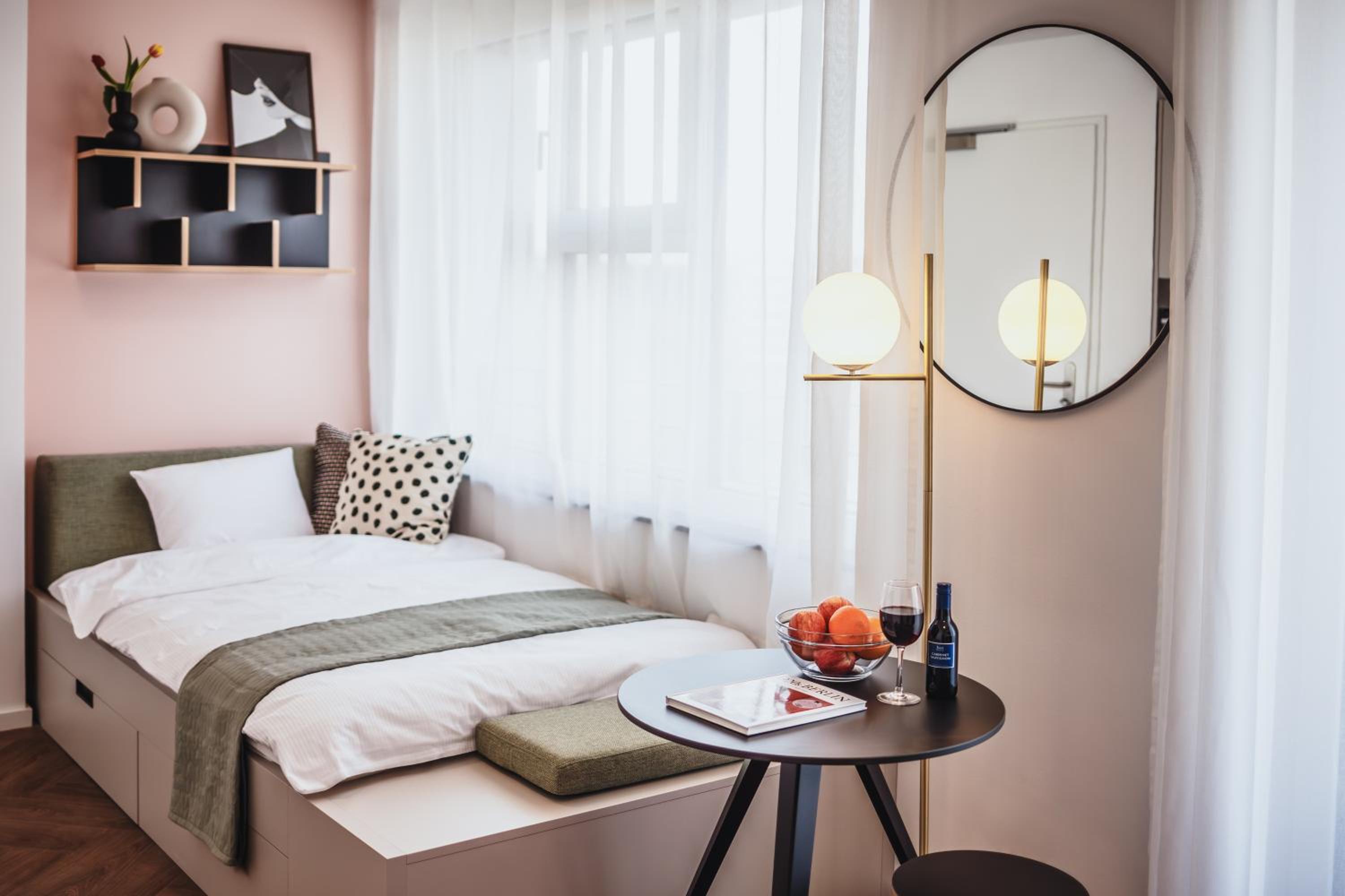 Studio Apartment