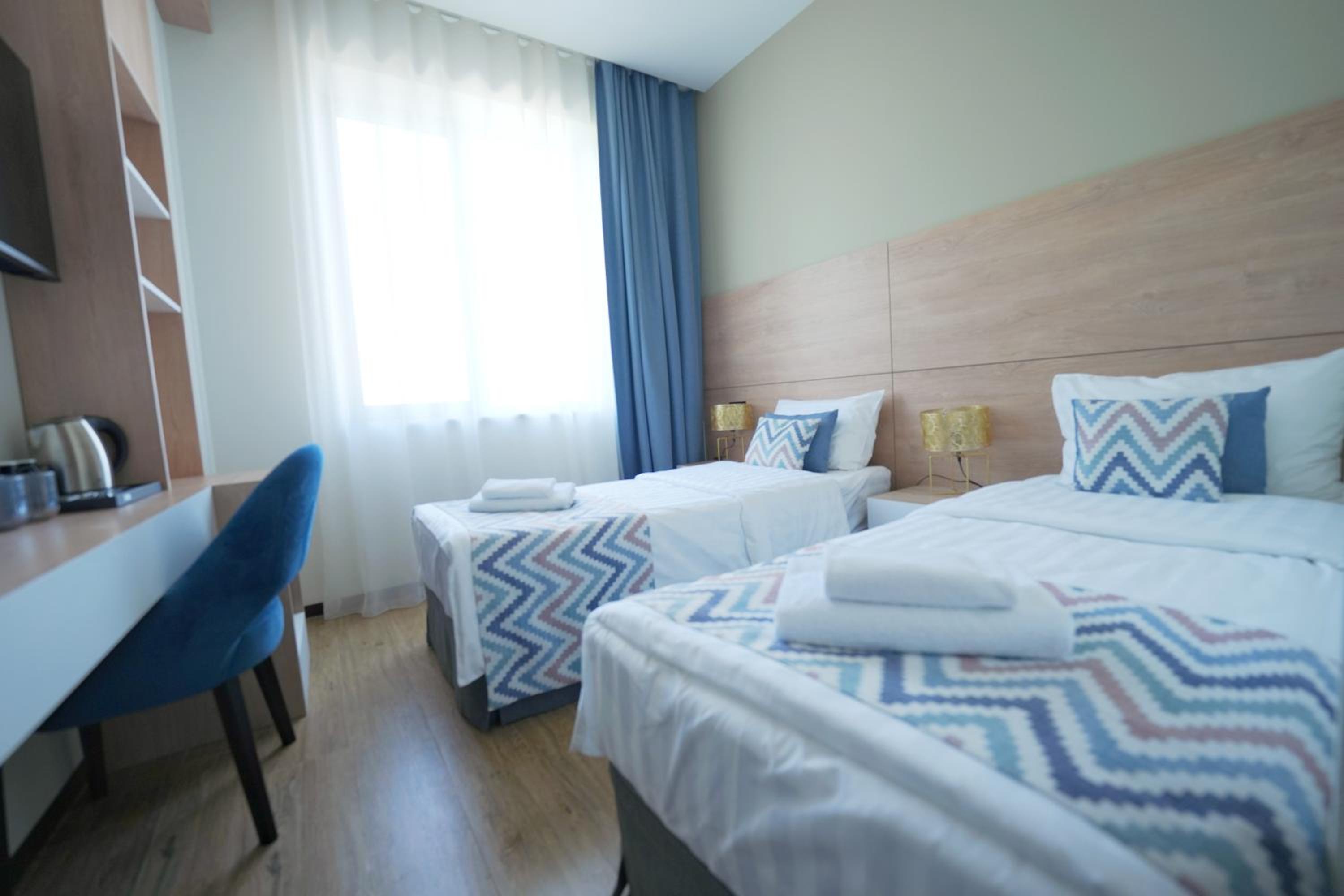 Budget Twin Room photo 2