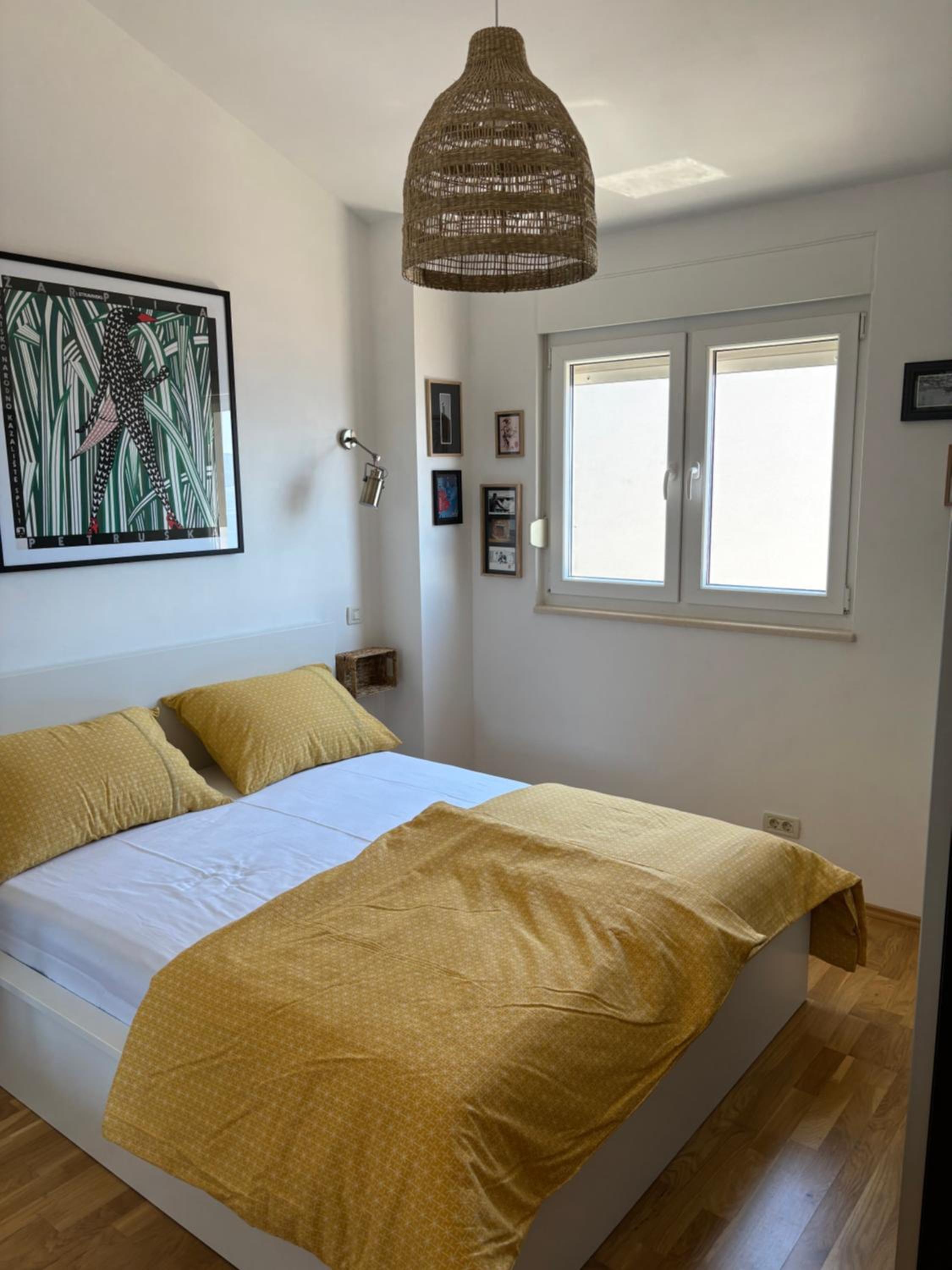 One-Bedroom Apartment photo 3