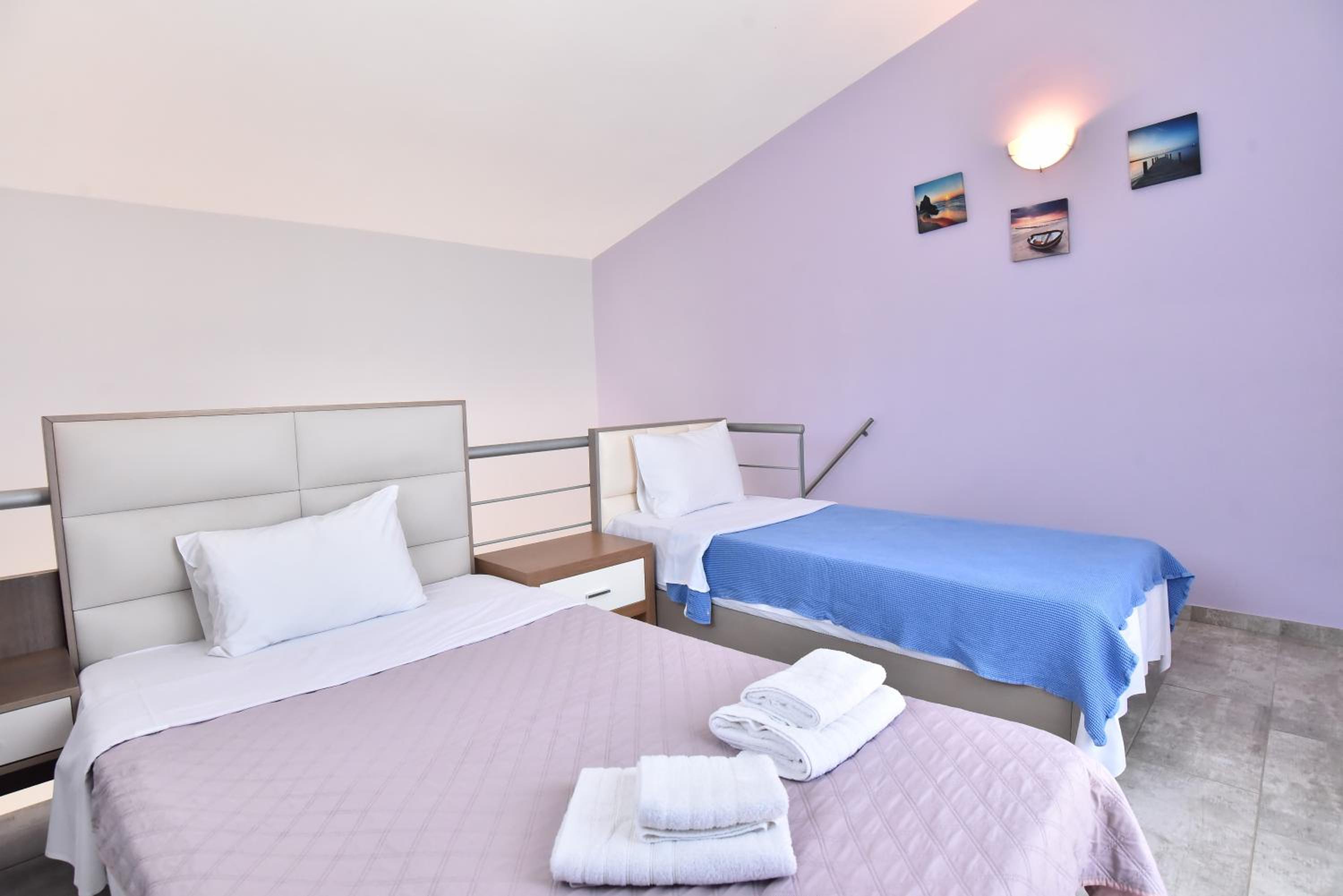 Apartment - Split Level