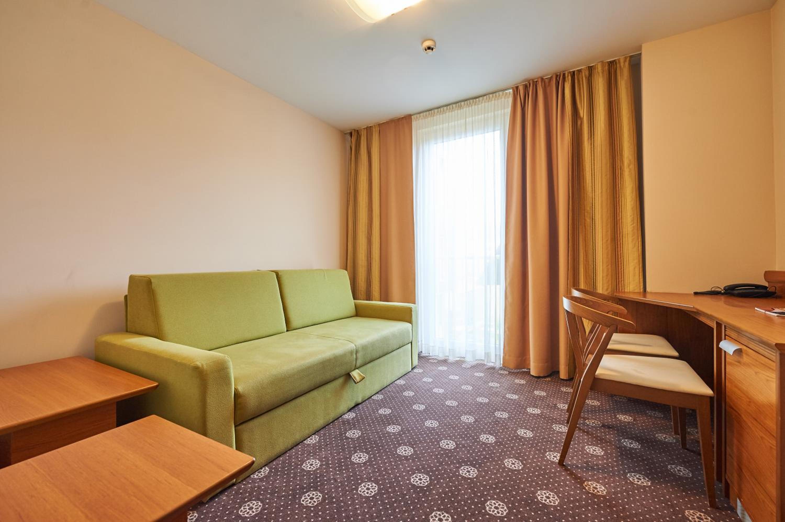 Suite with Garden View - Photo 1