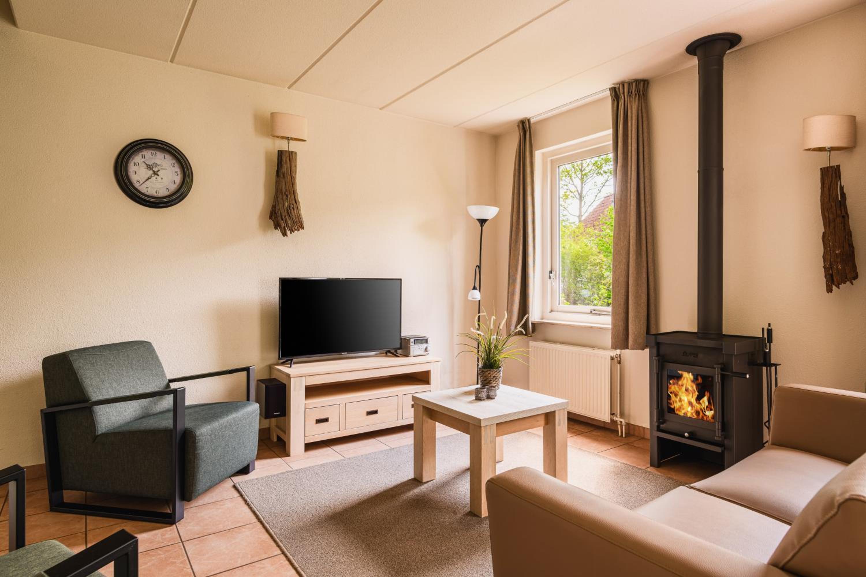 Bungalow photo 3