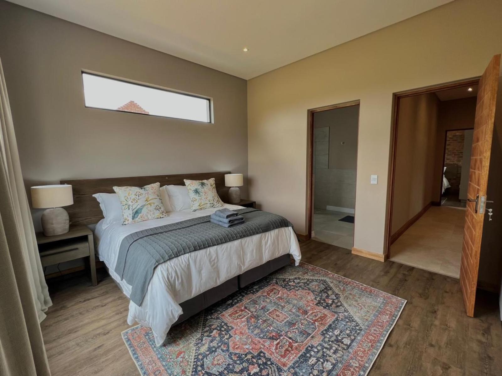 Four-Bedroom House photo 2