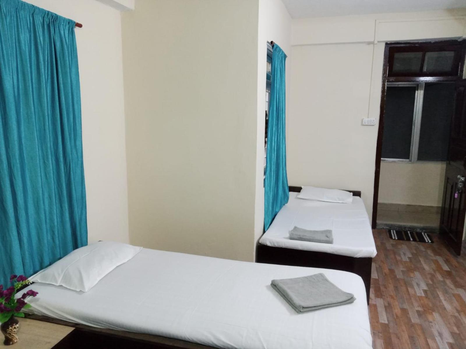 Budget Triple Room photo 3