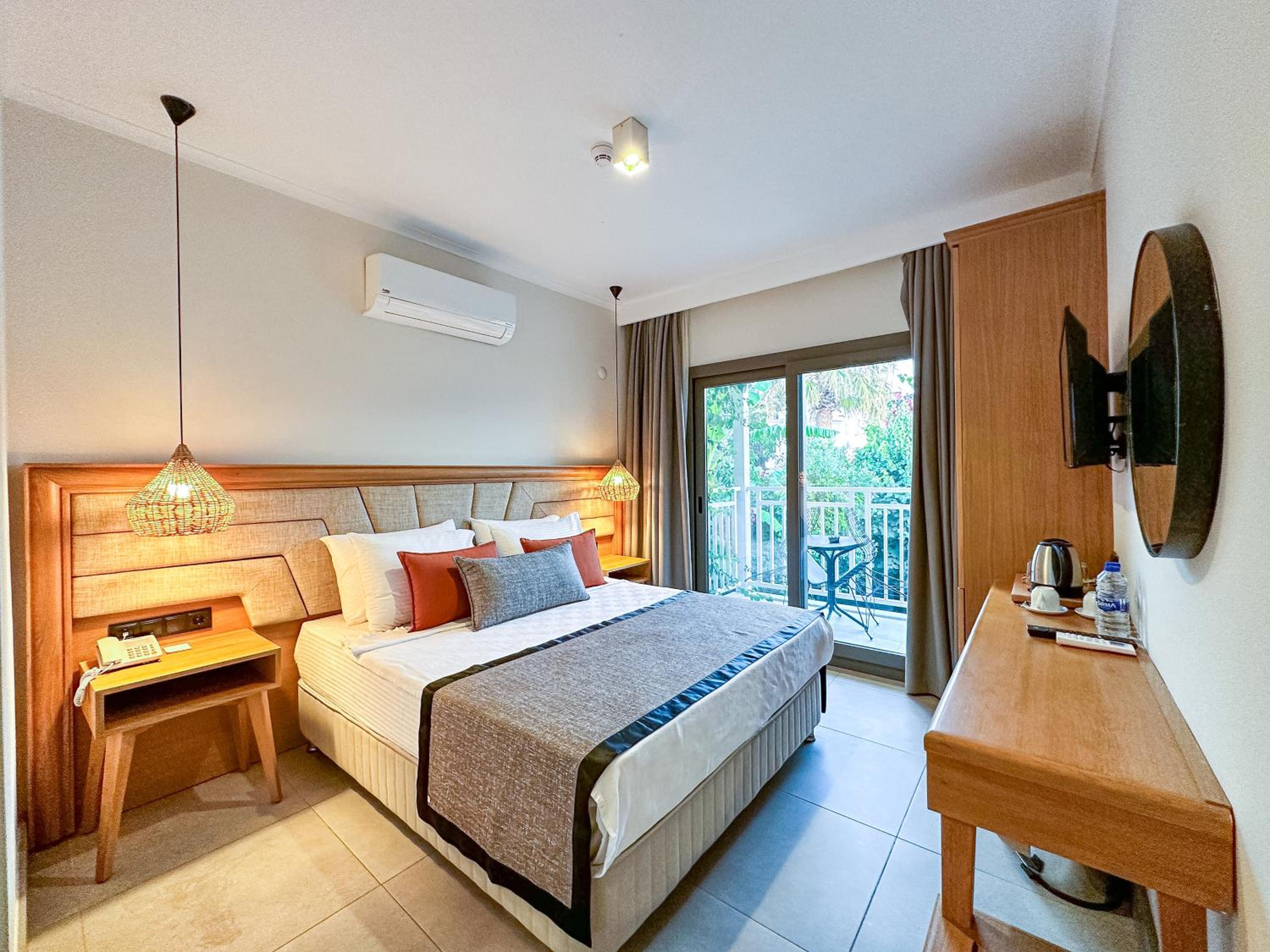 Double or Twin Room photo 1