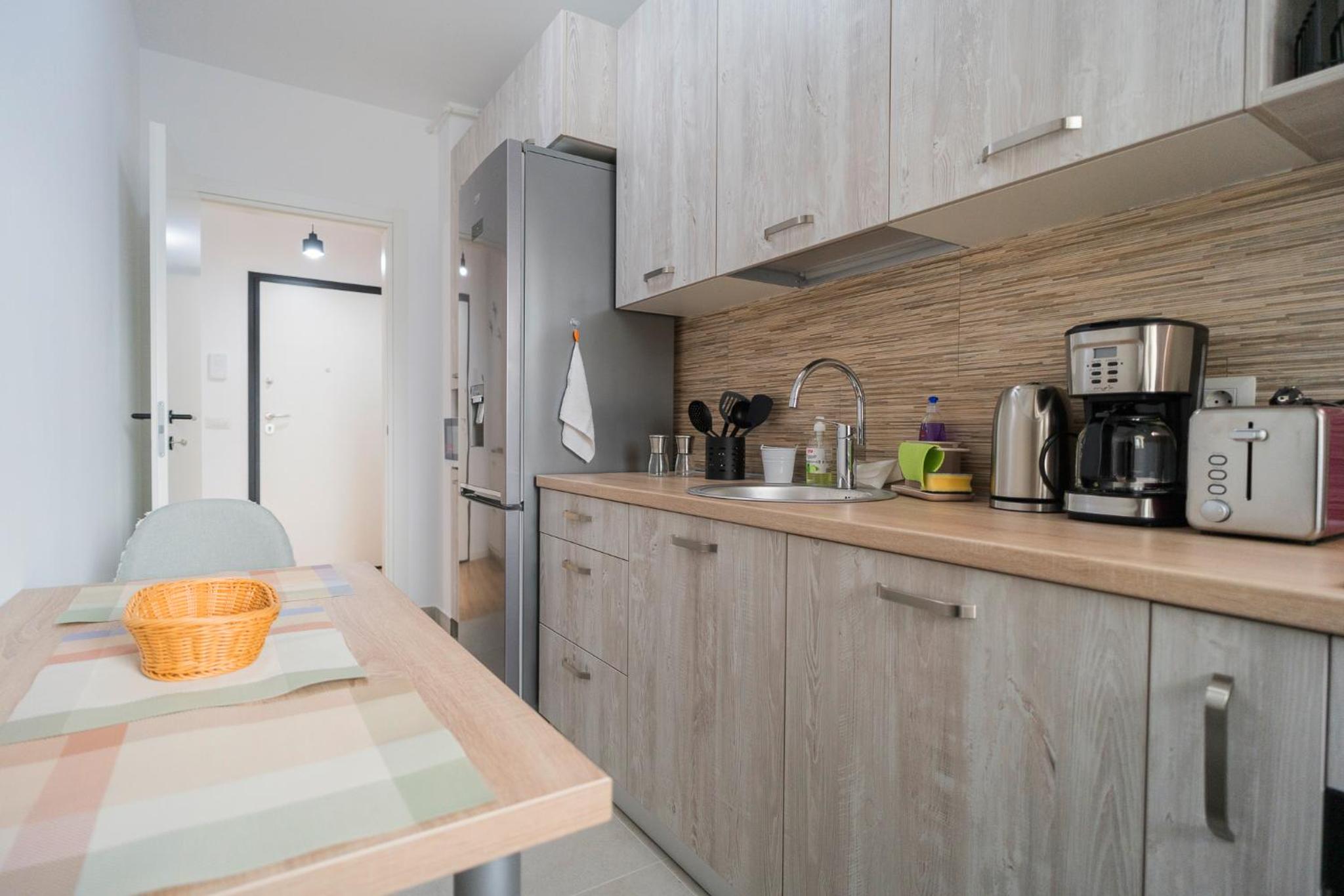 Superior One-Bedroom Apartment photo 2