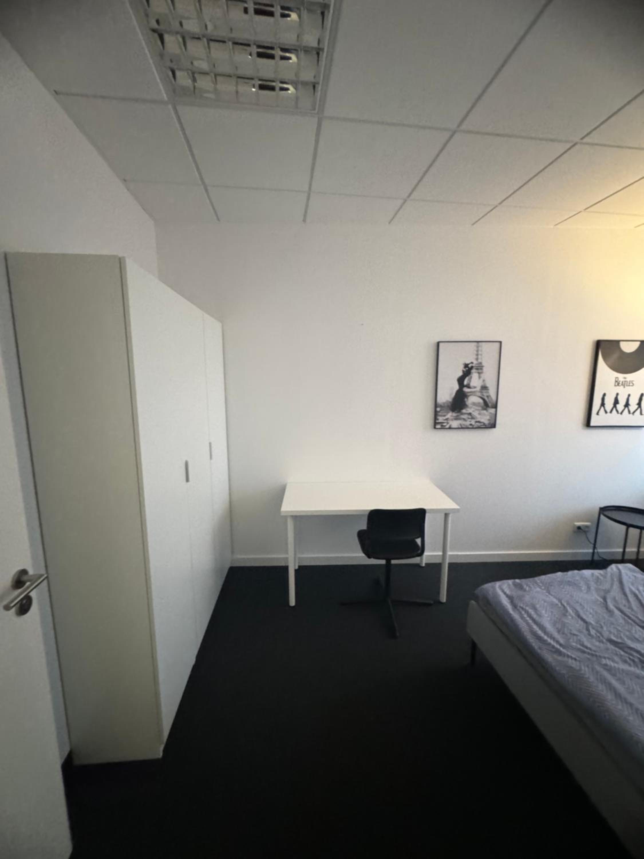 Apartment photo 1