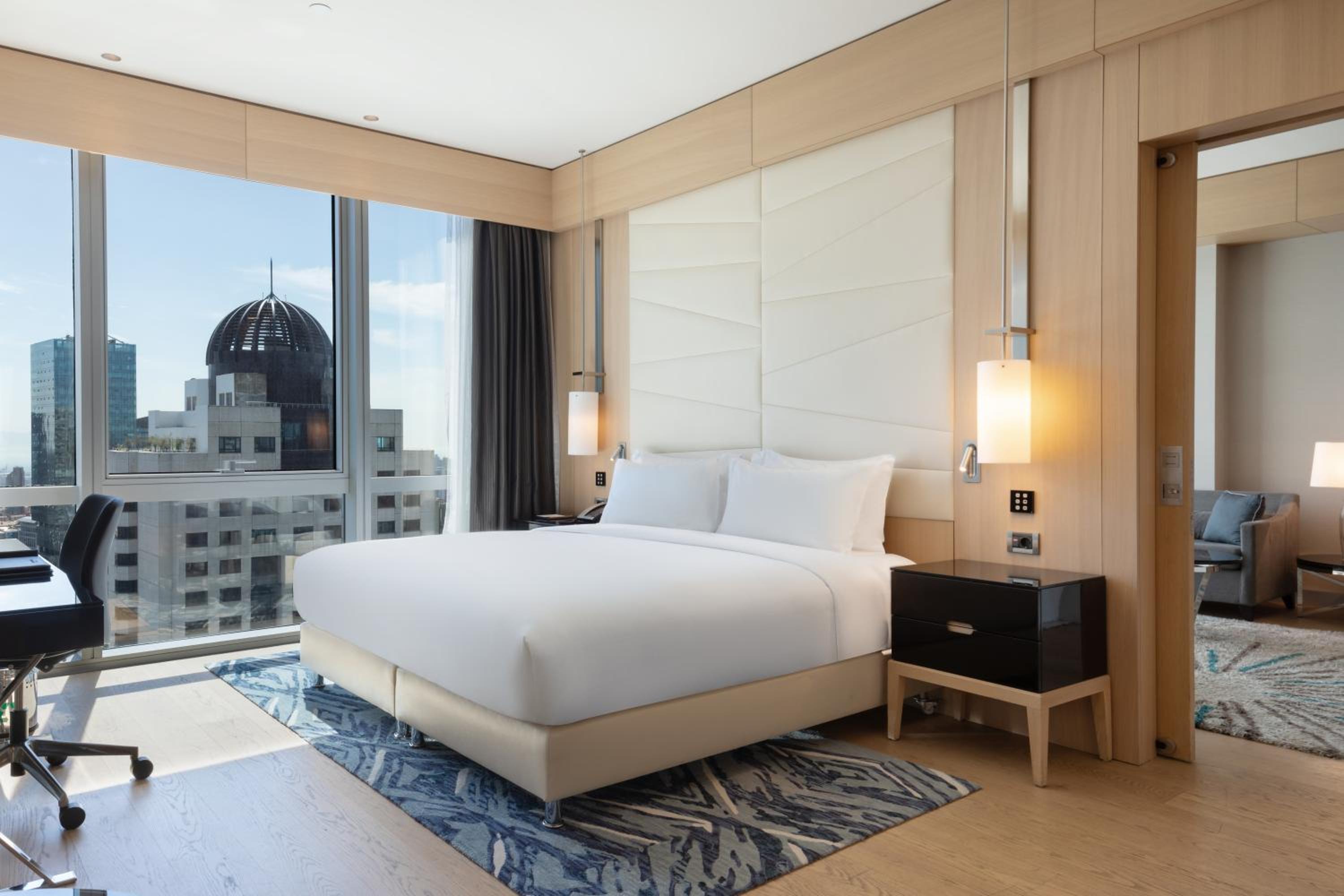 Prestige One Bedroom Suite with City View & Kitchenette
