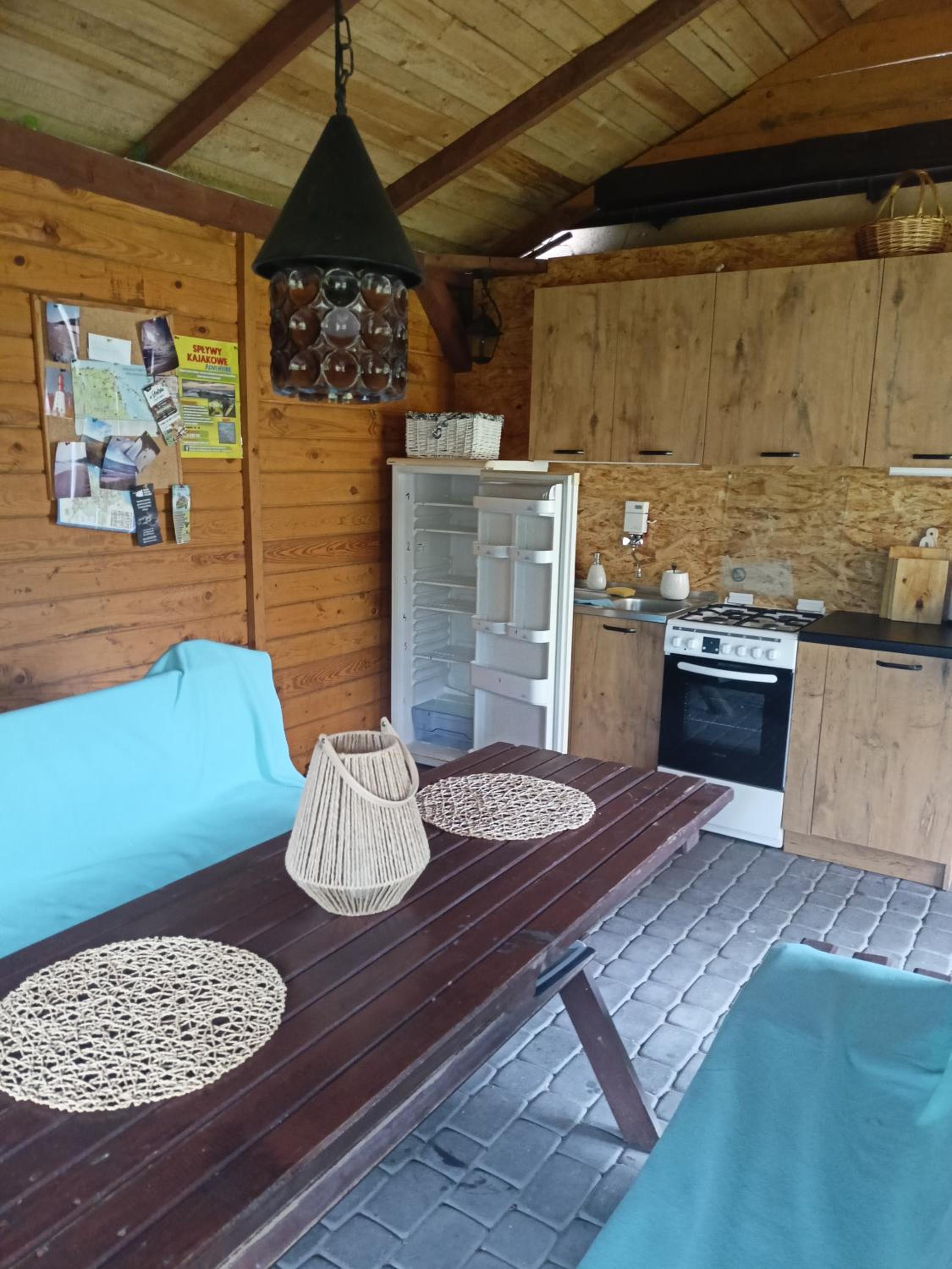 Double Room with Private External Bathroom - Photo 16