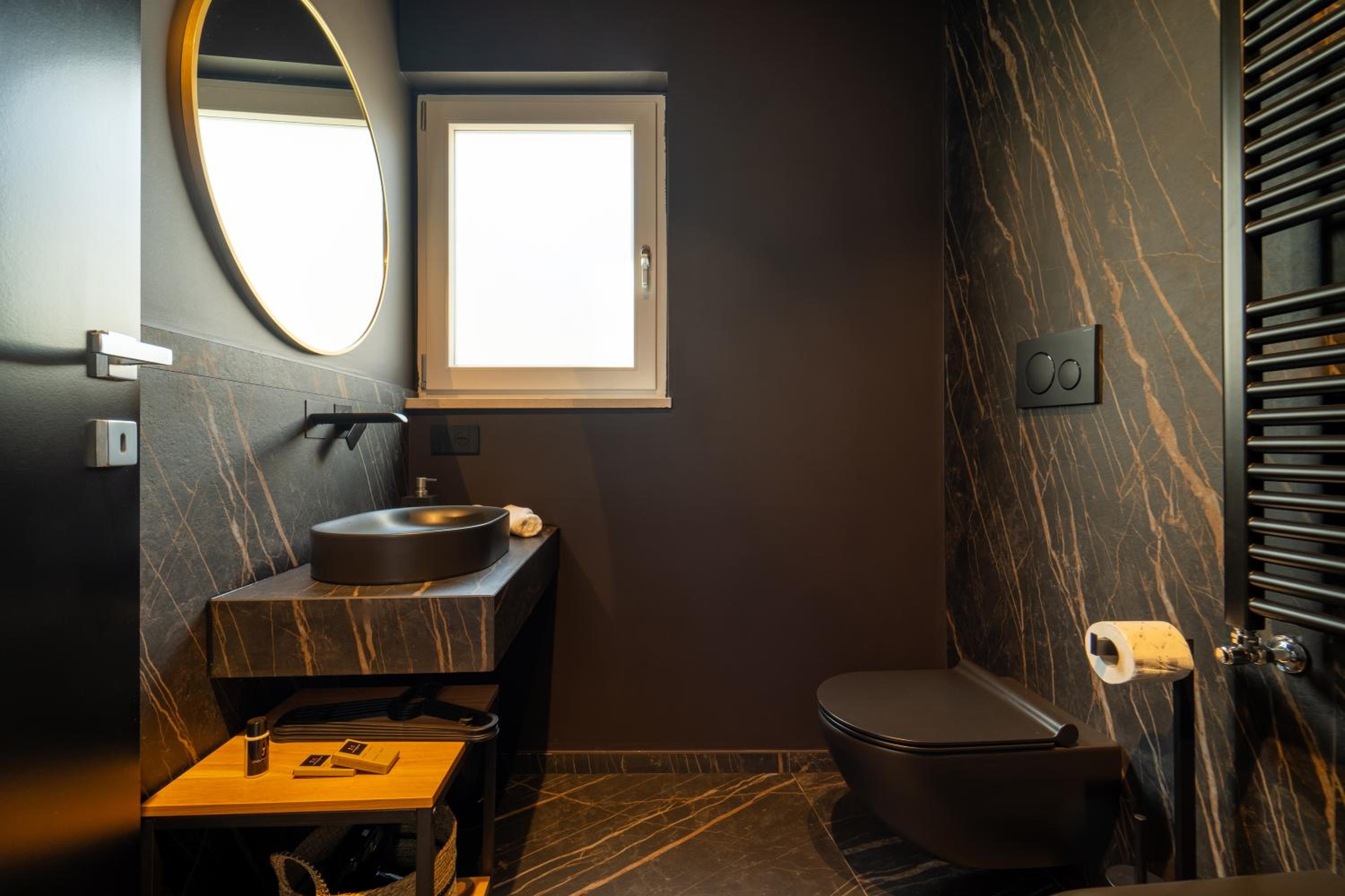 Double Room with Spa Bath photo 2