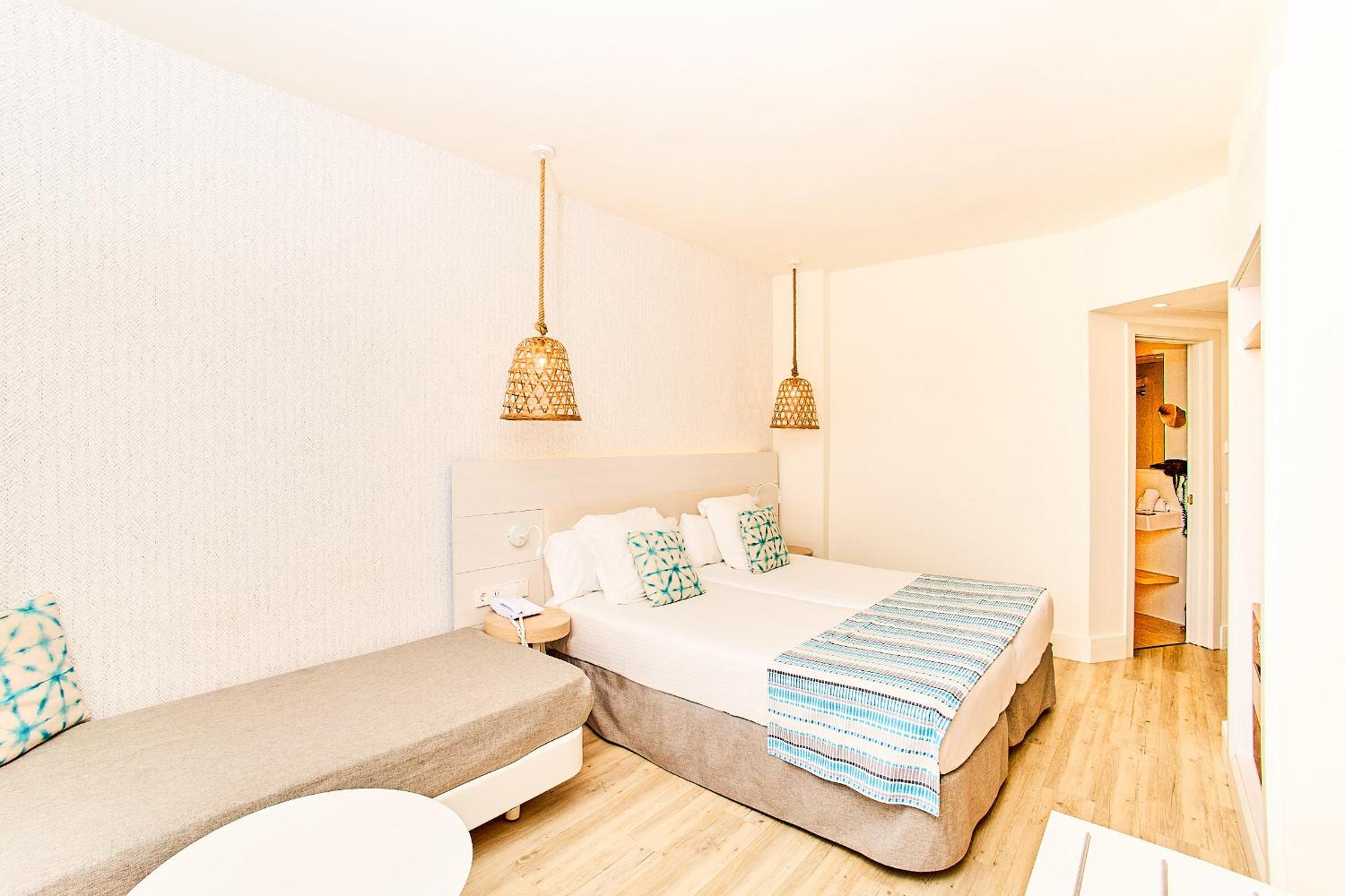 Superior Triple Room with Partial Sea View